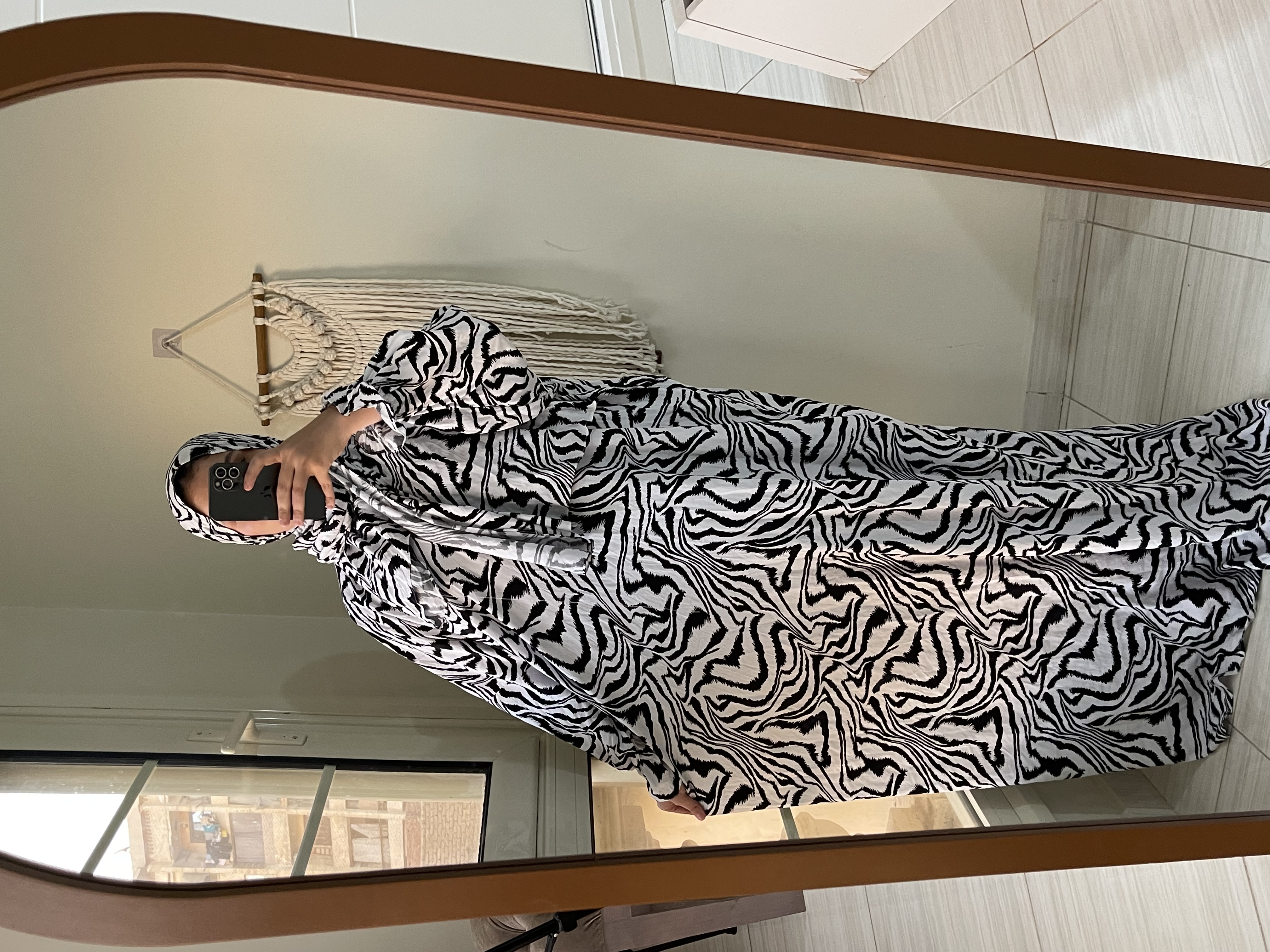 Zebra Flow Isdal