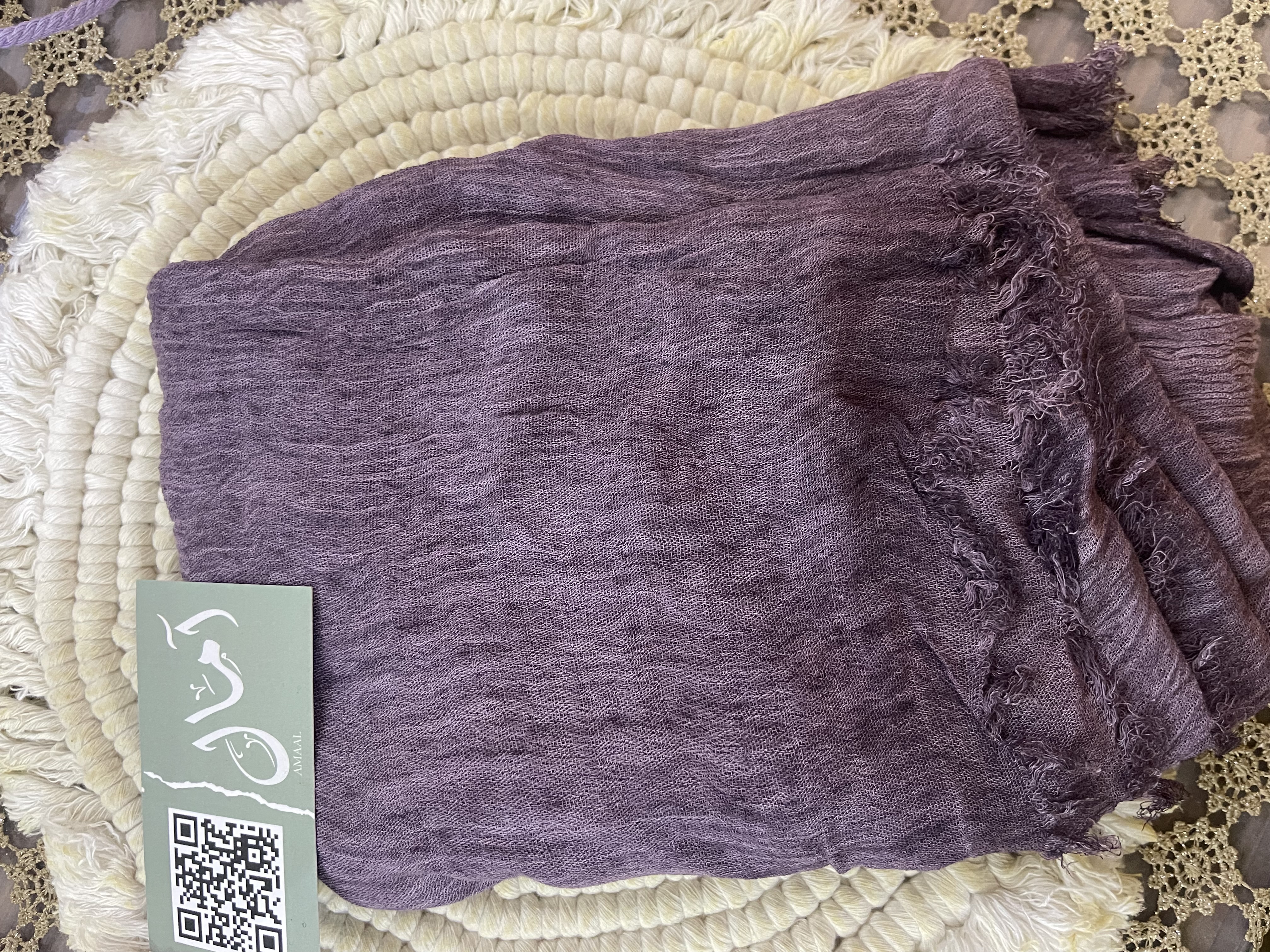 Light mauve ruffeld