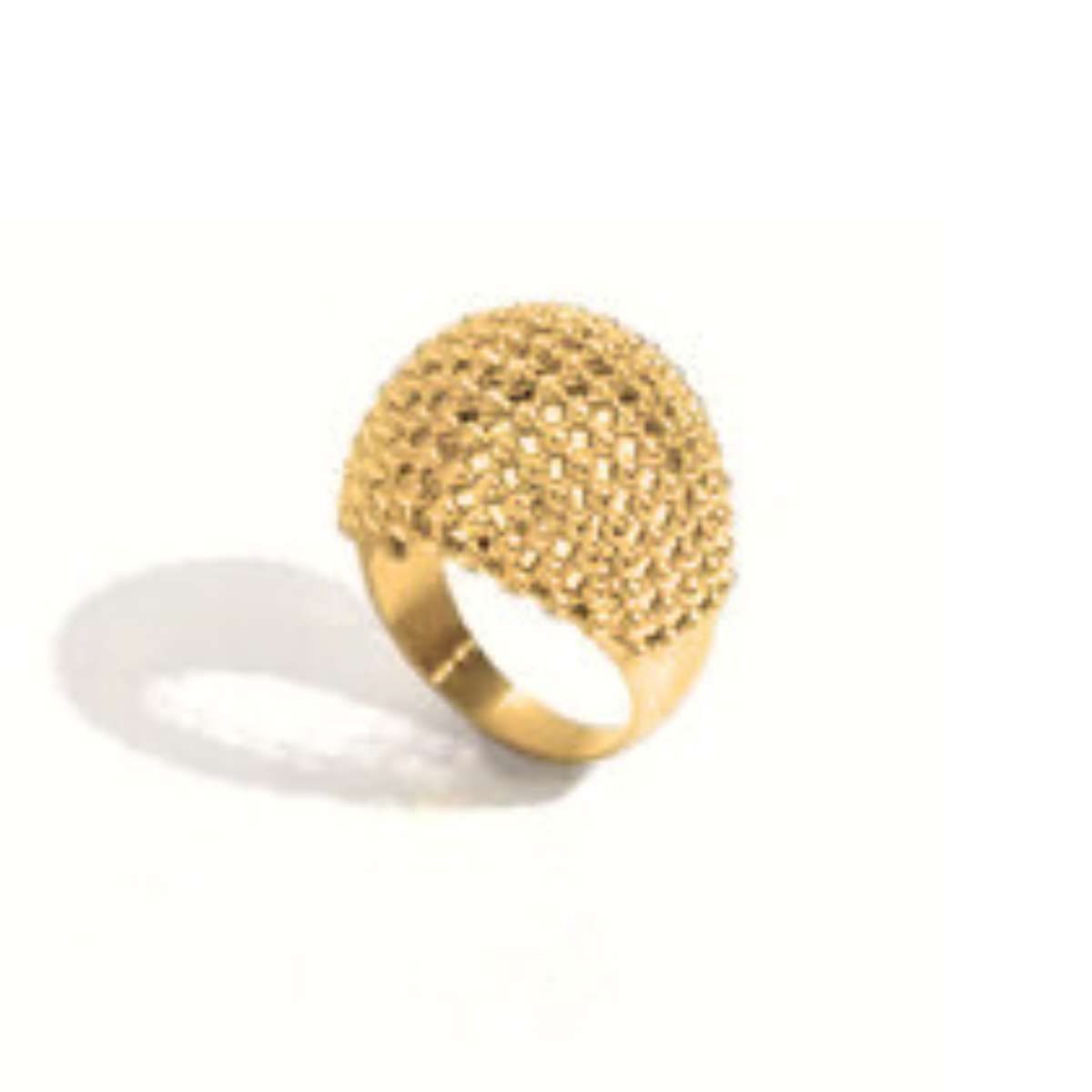 Anel dourado texturizado