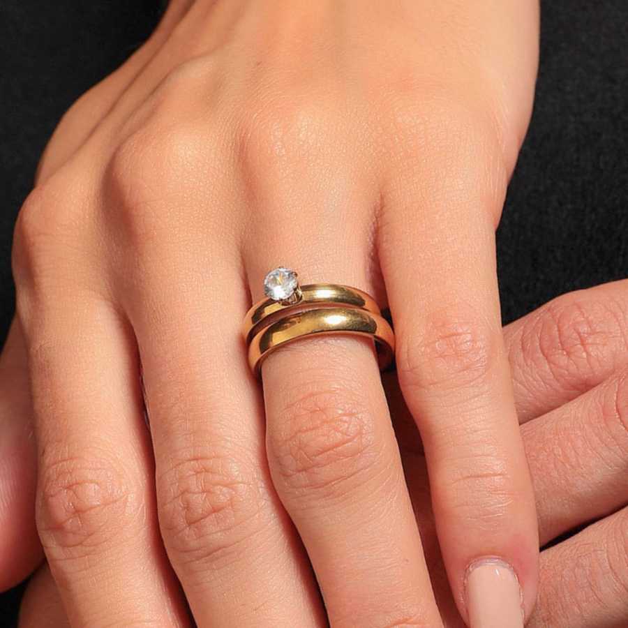 Par Alianças Ouro Banhada 18k Tungstênio 4mm Gravação Nomes.