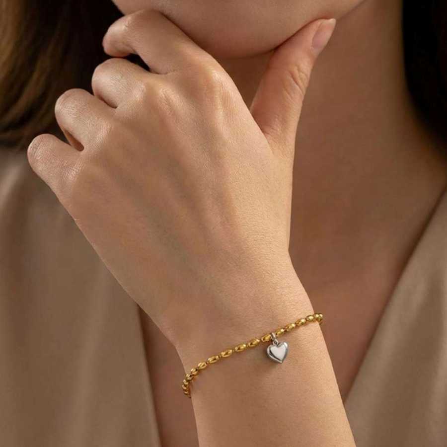 Pulseira Dourada com Pingente de Coração