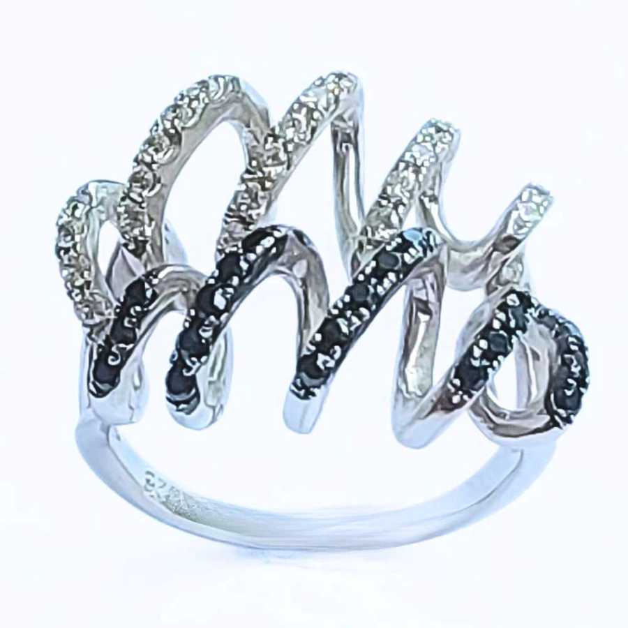 Anel de Prata com Design Ondulado