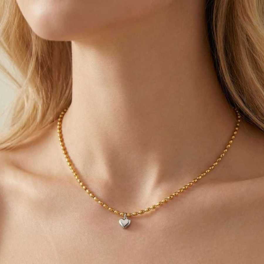 Corrente de Aço com Banho de Ouro com Pingente de Coração