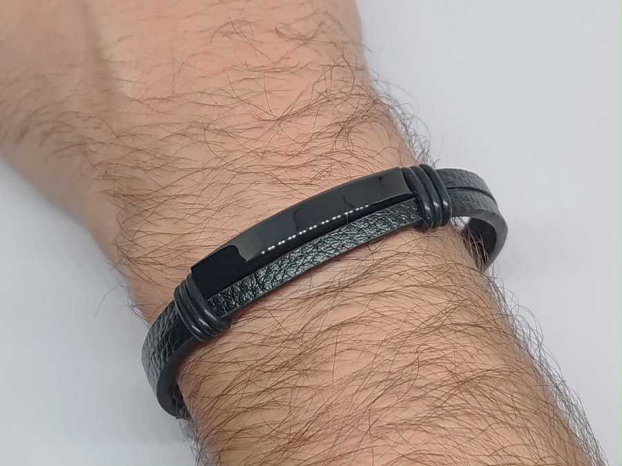 Pulseira Masculina de Couro Natural e Aço, Fecho com Trava. Valor com Gravação.