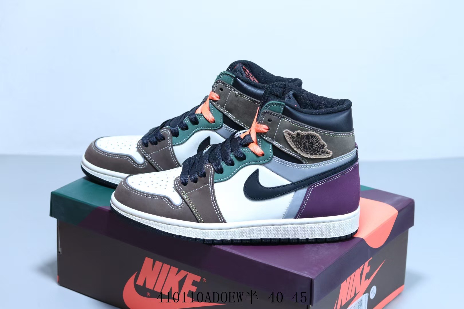 Air Jordan 1 High OG 'Hand Crafted'