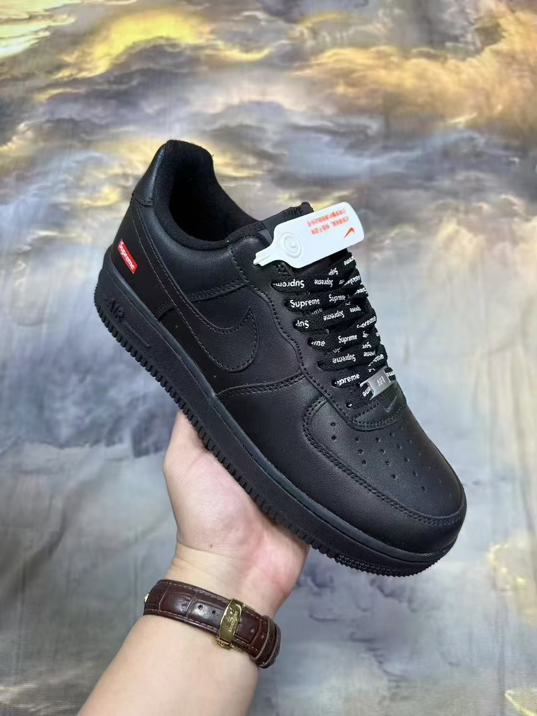  Air Force 1 Black x Supreme