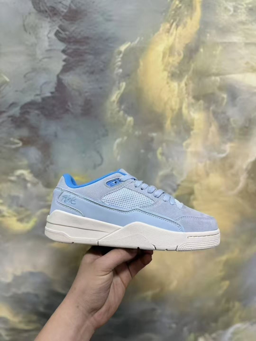 Jordan Flight Court Hydrogen Blue (women's)