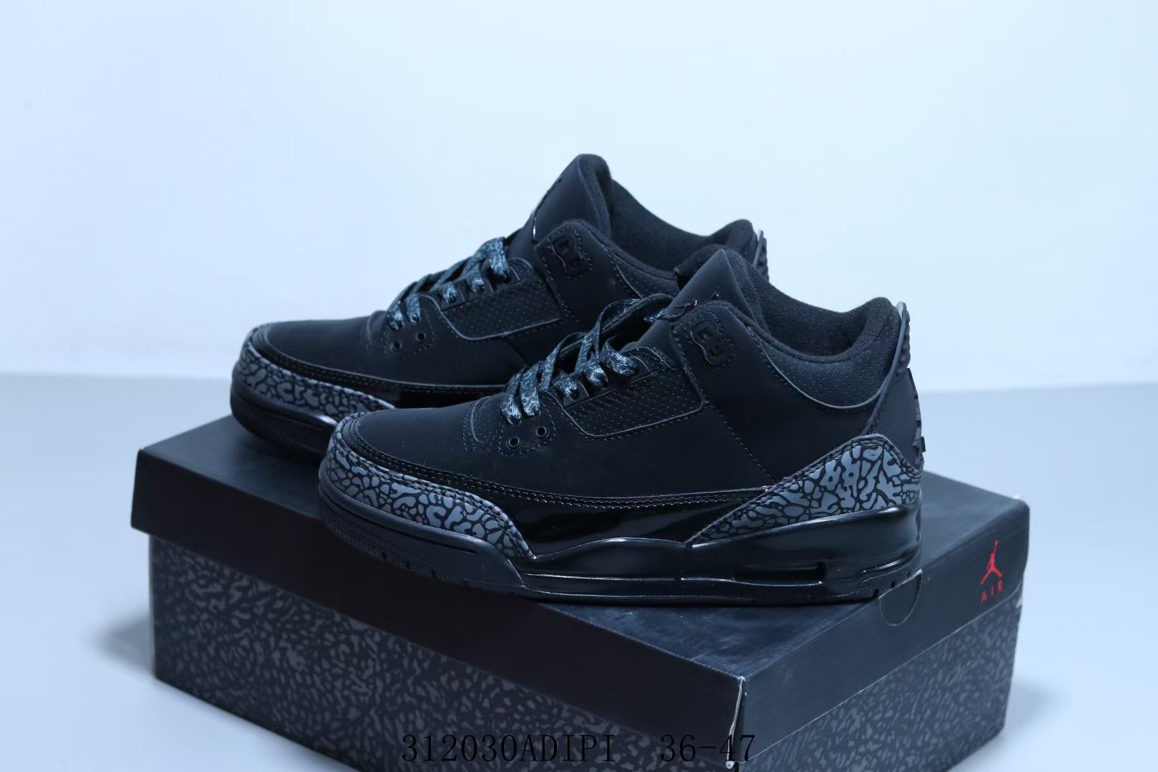 Air Jordan 3 Retro Black Cat 