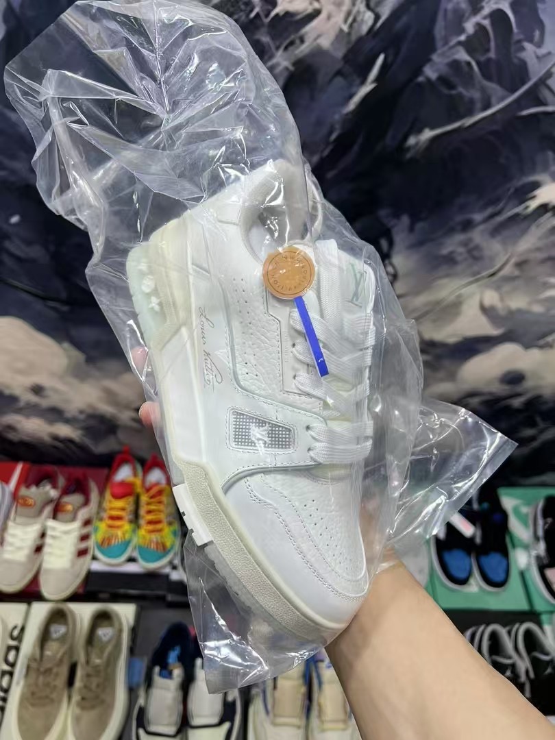 Louis Vuitton Trainer Low 'White'