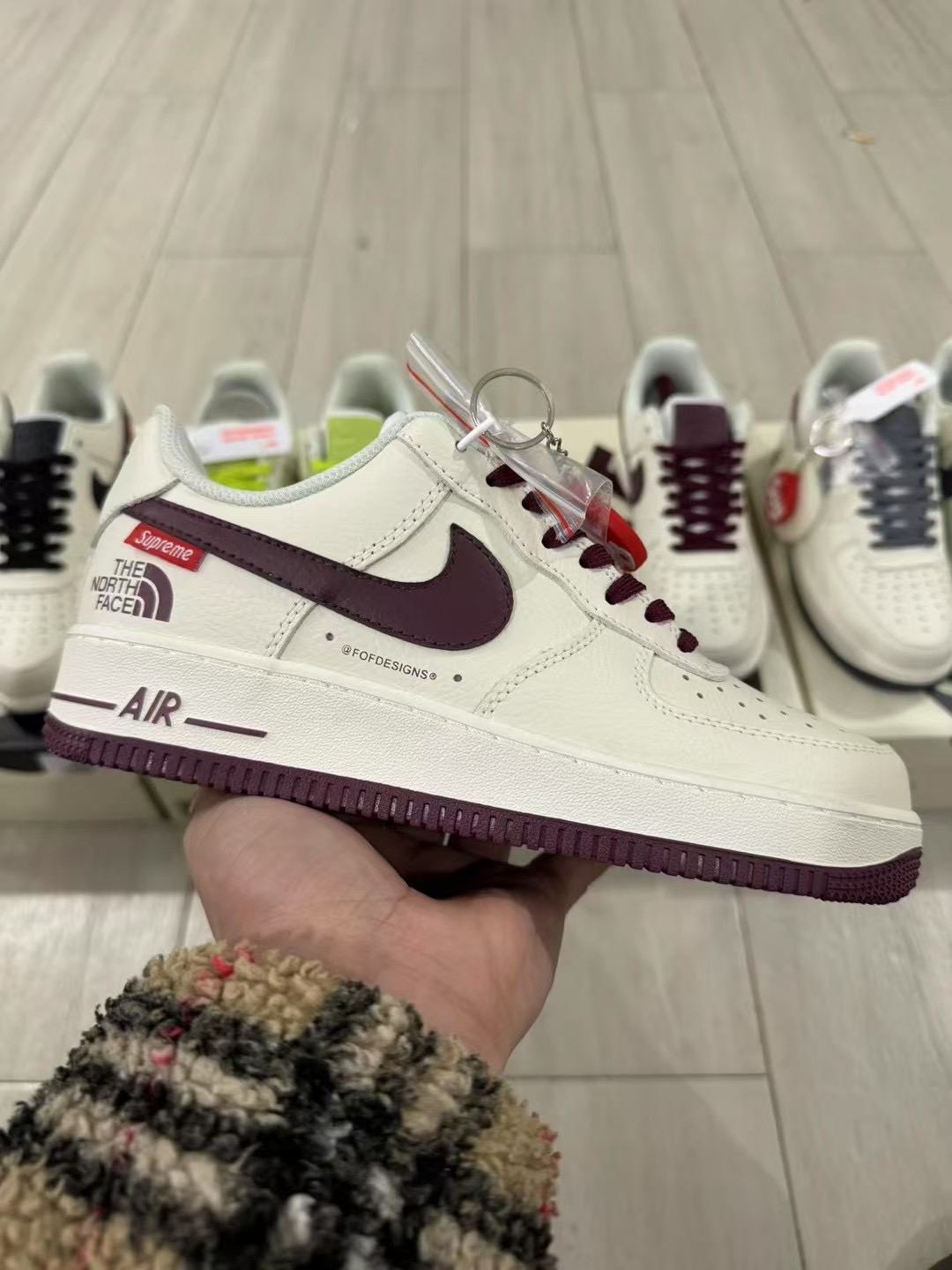 Nike Air Force 1 Supreme x The North Face - Burgundy