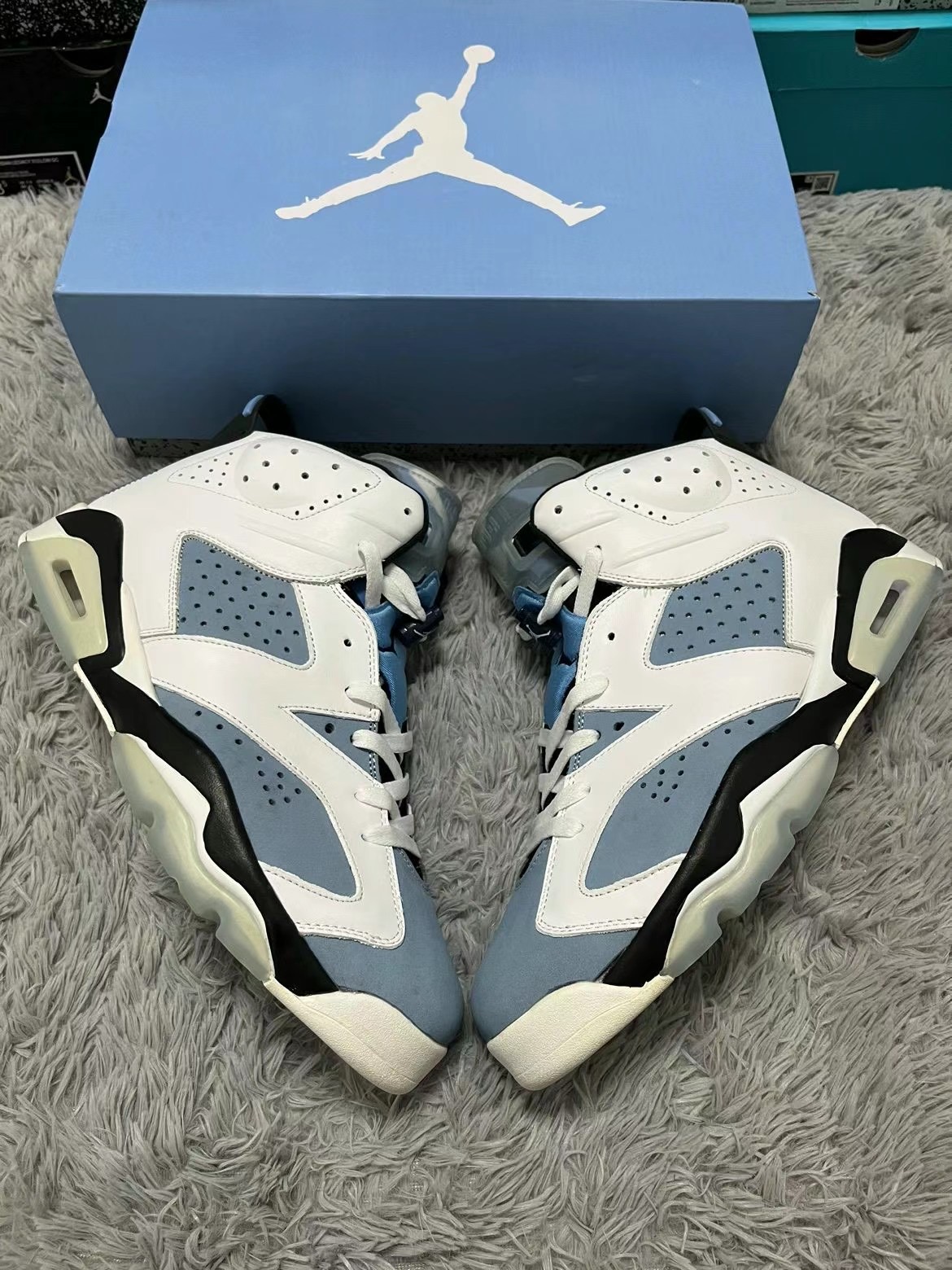 Jordan 6 Retro UNC white (GS)
