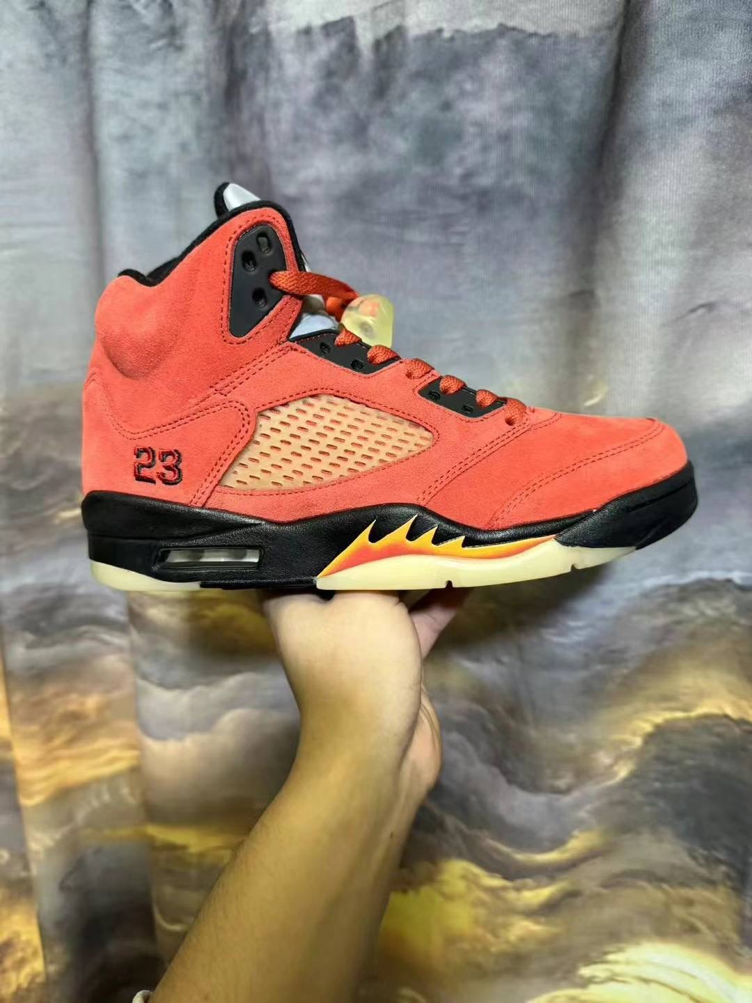 Jordan 5 Retro “Dunk on Mars”