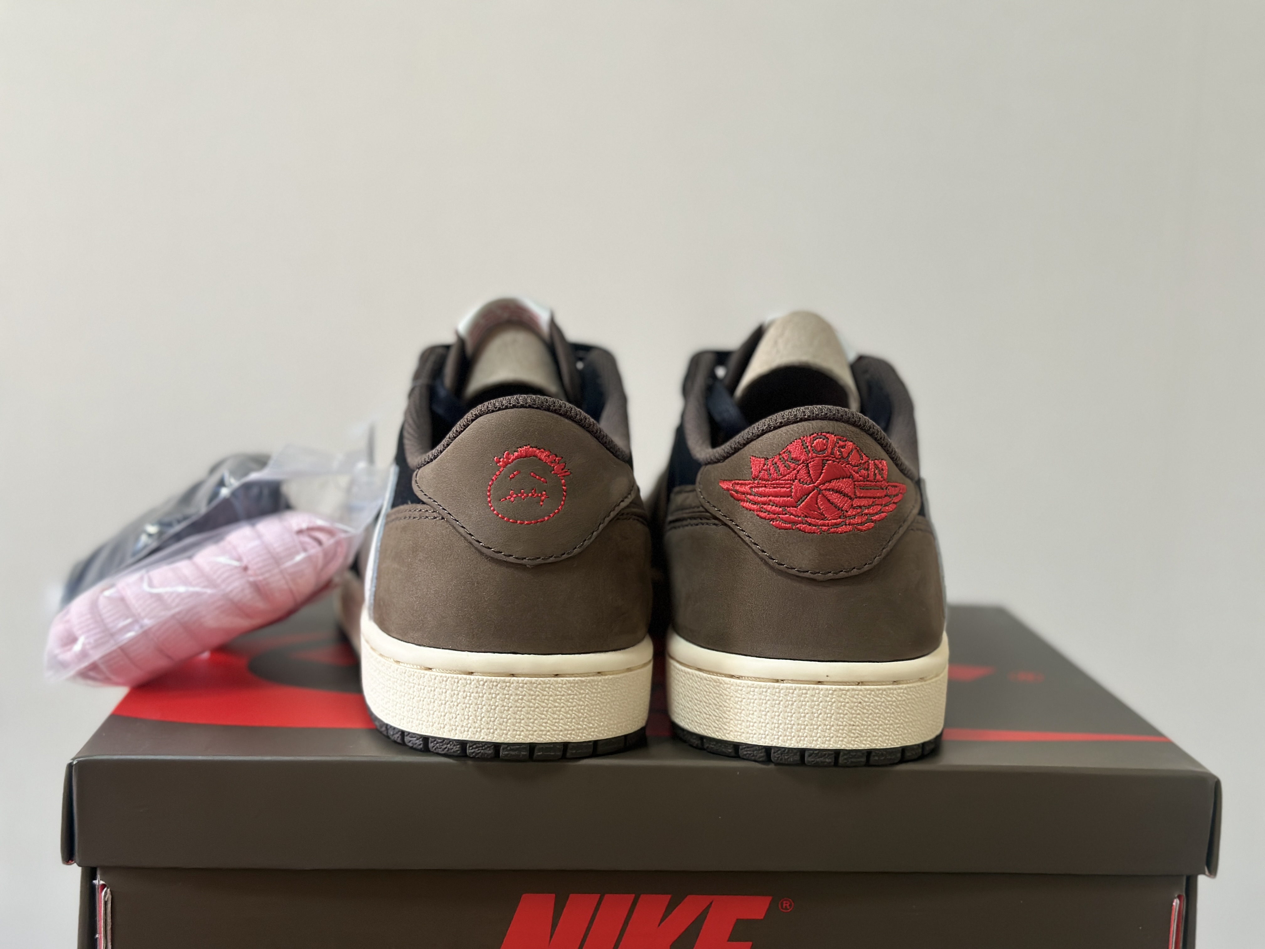 Travis Scott x Air Jordan 1 Low 'Mocha'