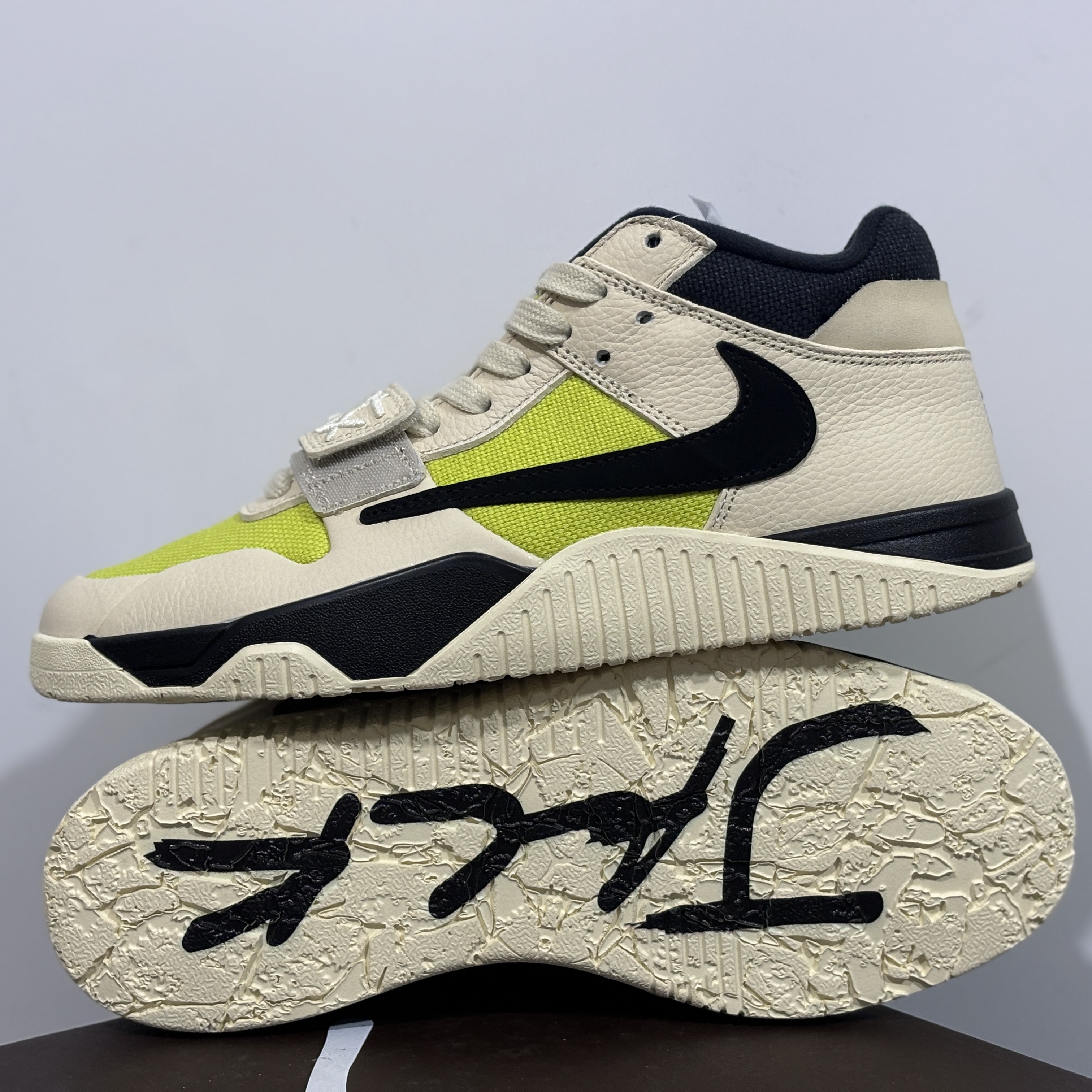 Travis Scott x Jordan Jumpman Jack TR 'Bright Cactus'