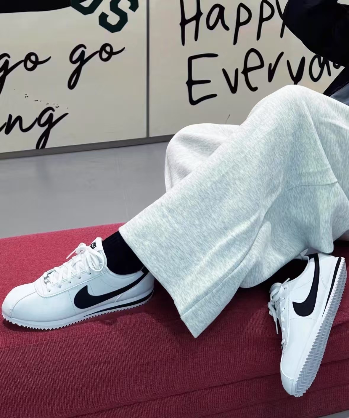 Nike Cortez White/Black 