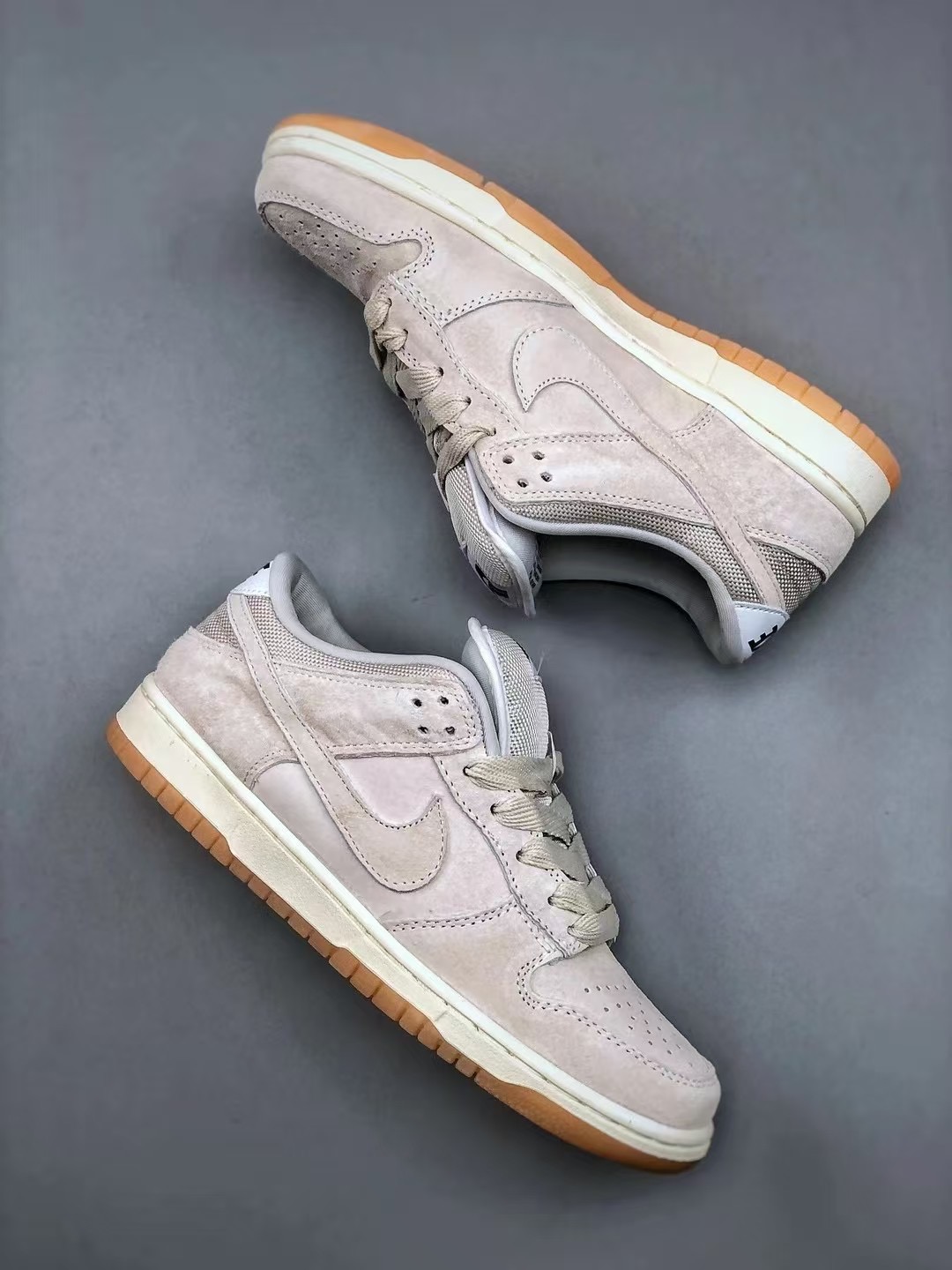 Nike SB Dunk Low Pro B 'Pale Ivory'
