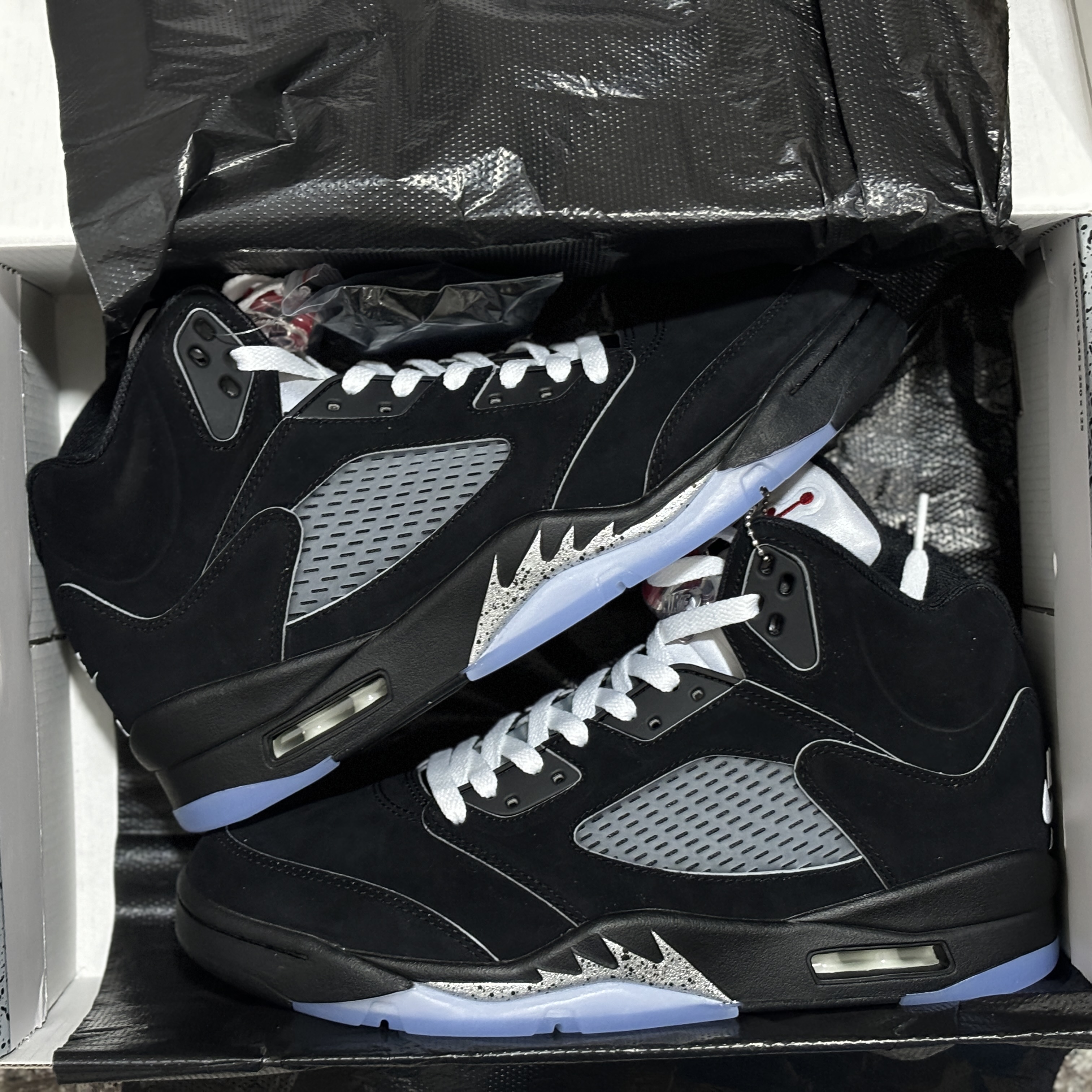 Air Jordan 5 Retro OG GS 'Black Metallic Reimagined'