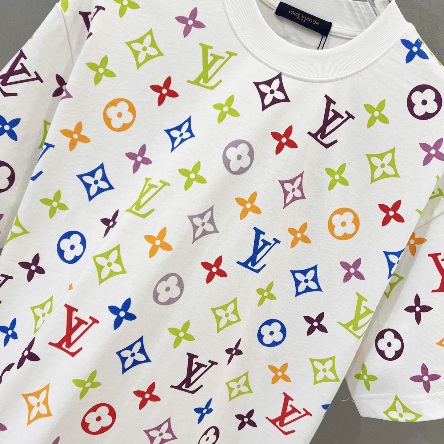 LV White Short Sleeve T-Shirt