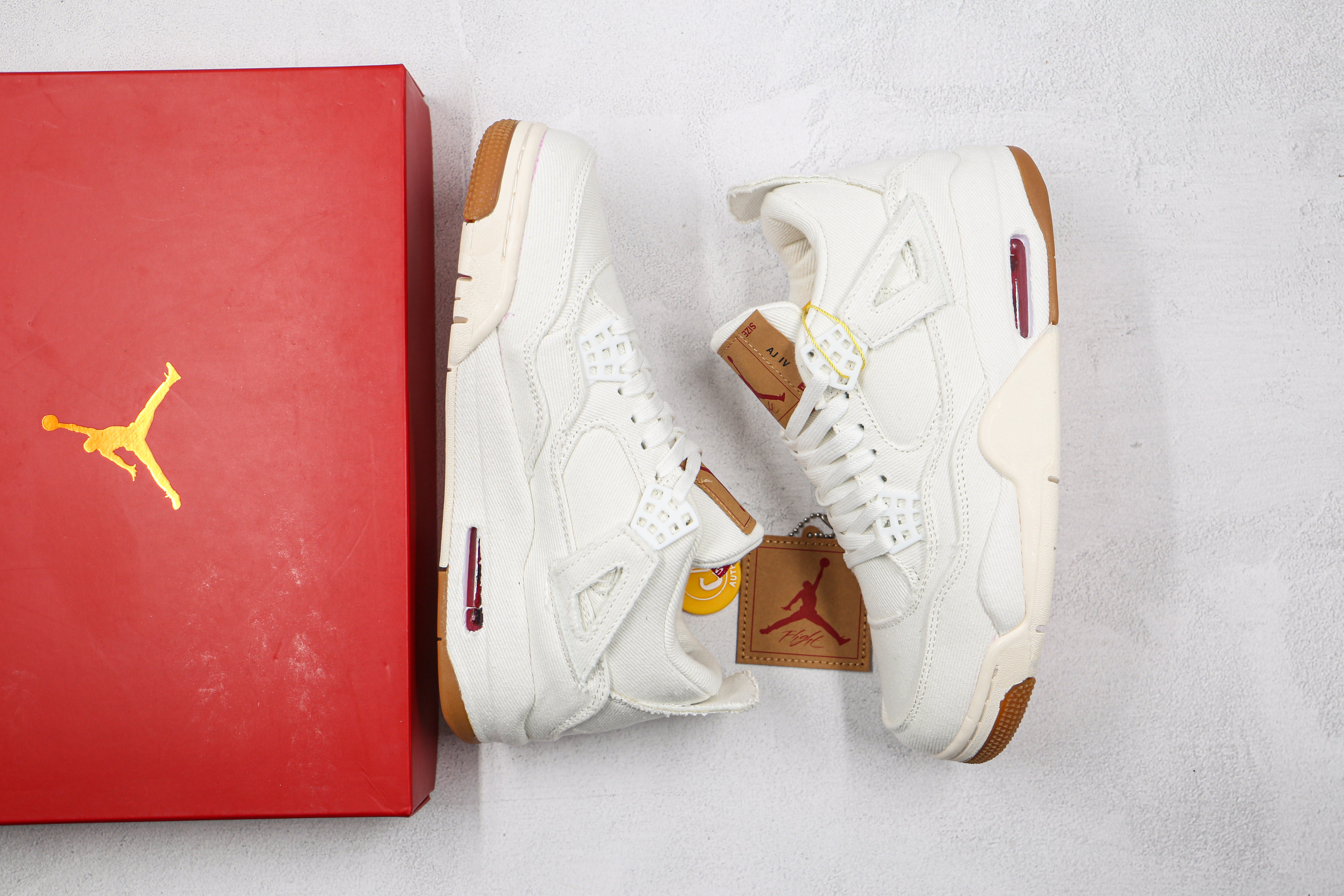 Levi x Air Jordan 4 in White 