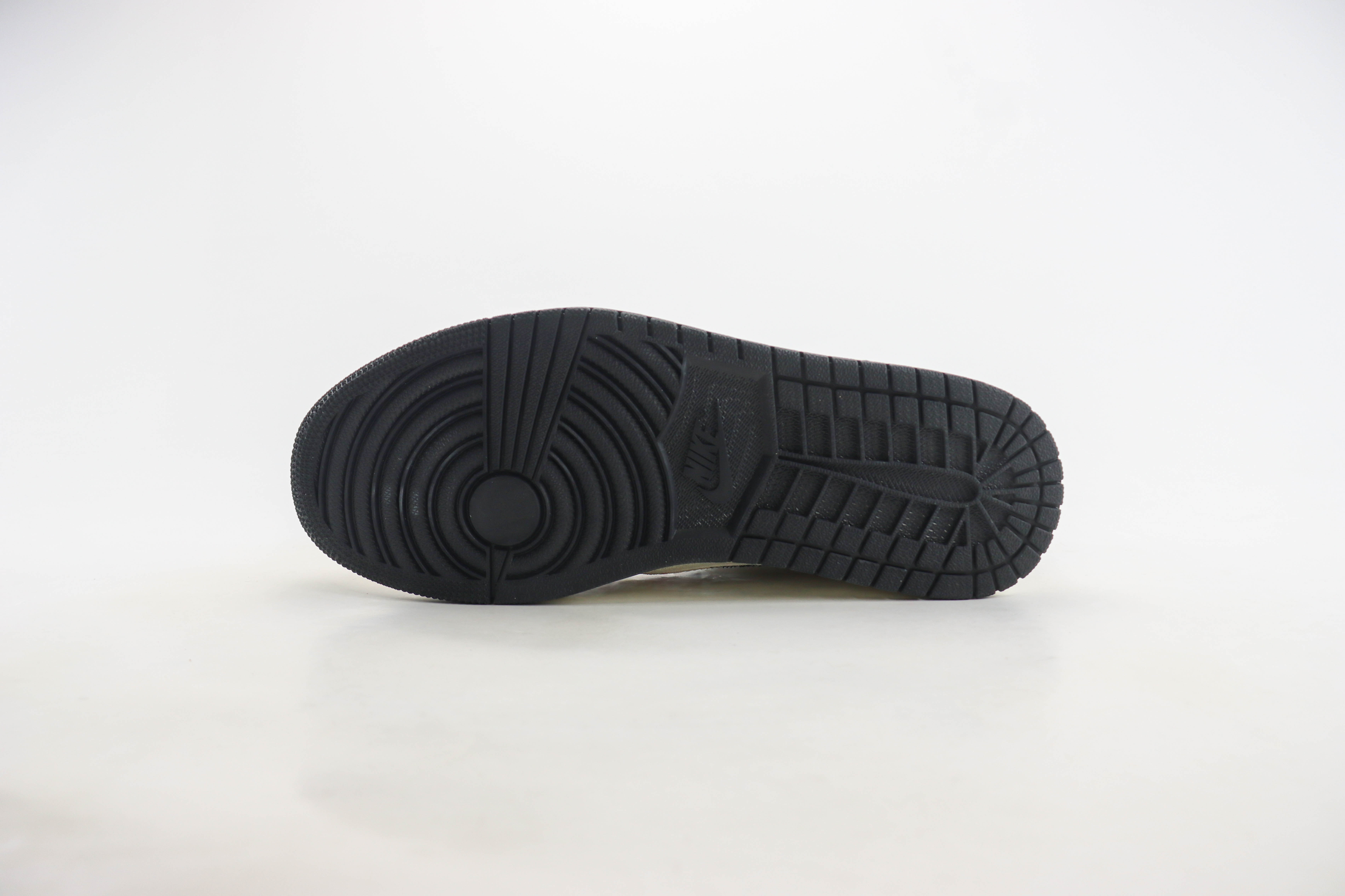 Burberry x Air Jordan 1 low x Cactus Jack