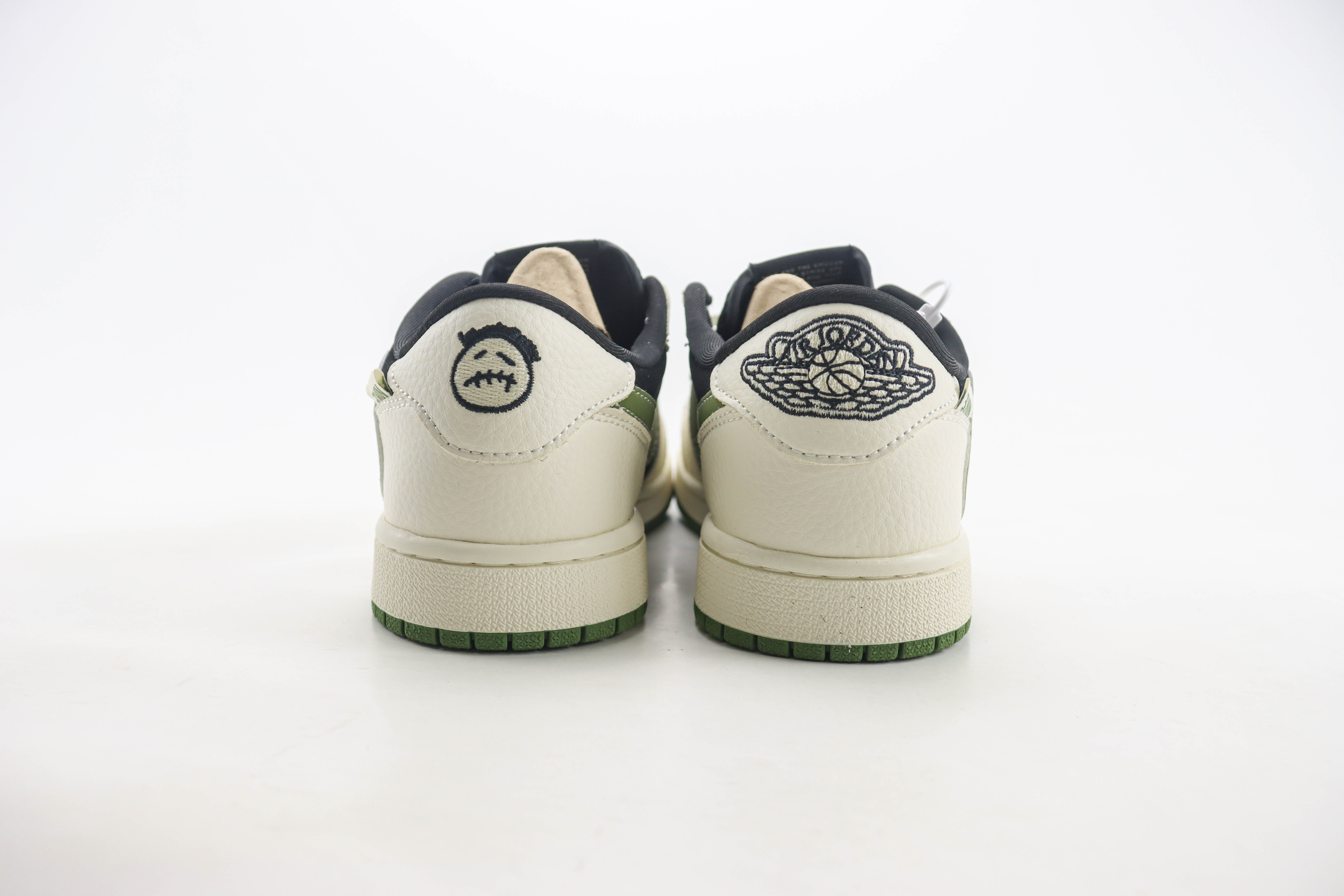 Burberry x Nike Air Jordan 1 Low x Supreme x Cactus Jack