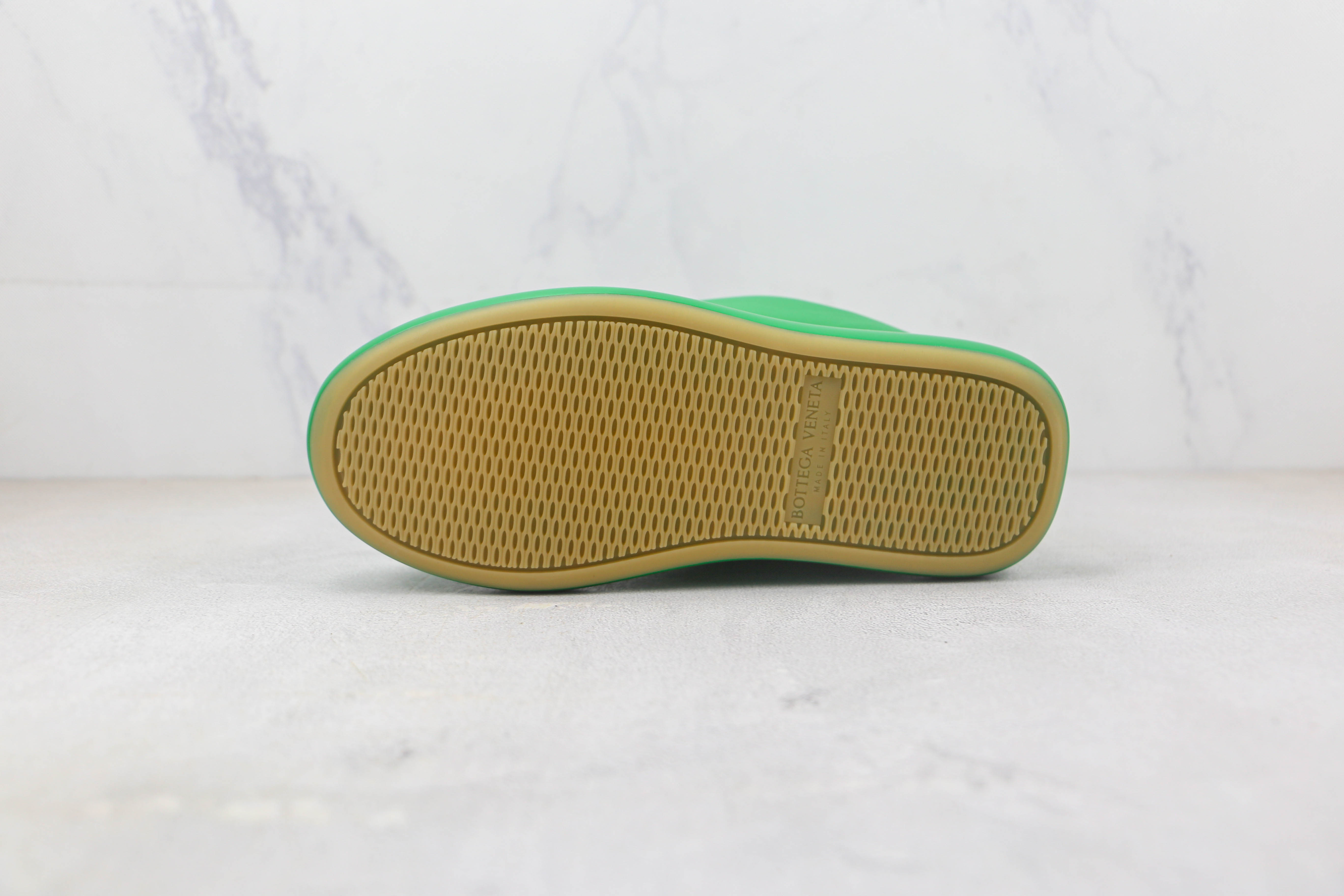 Bottega Veneta Pillow sneaker in green/parakeet 