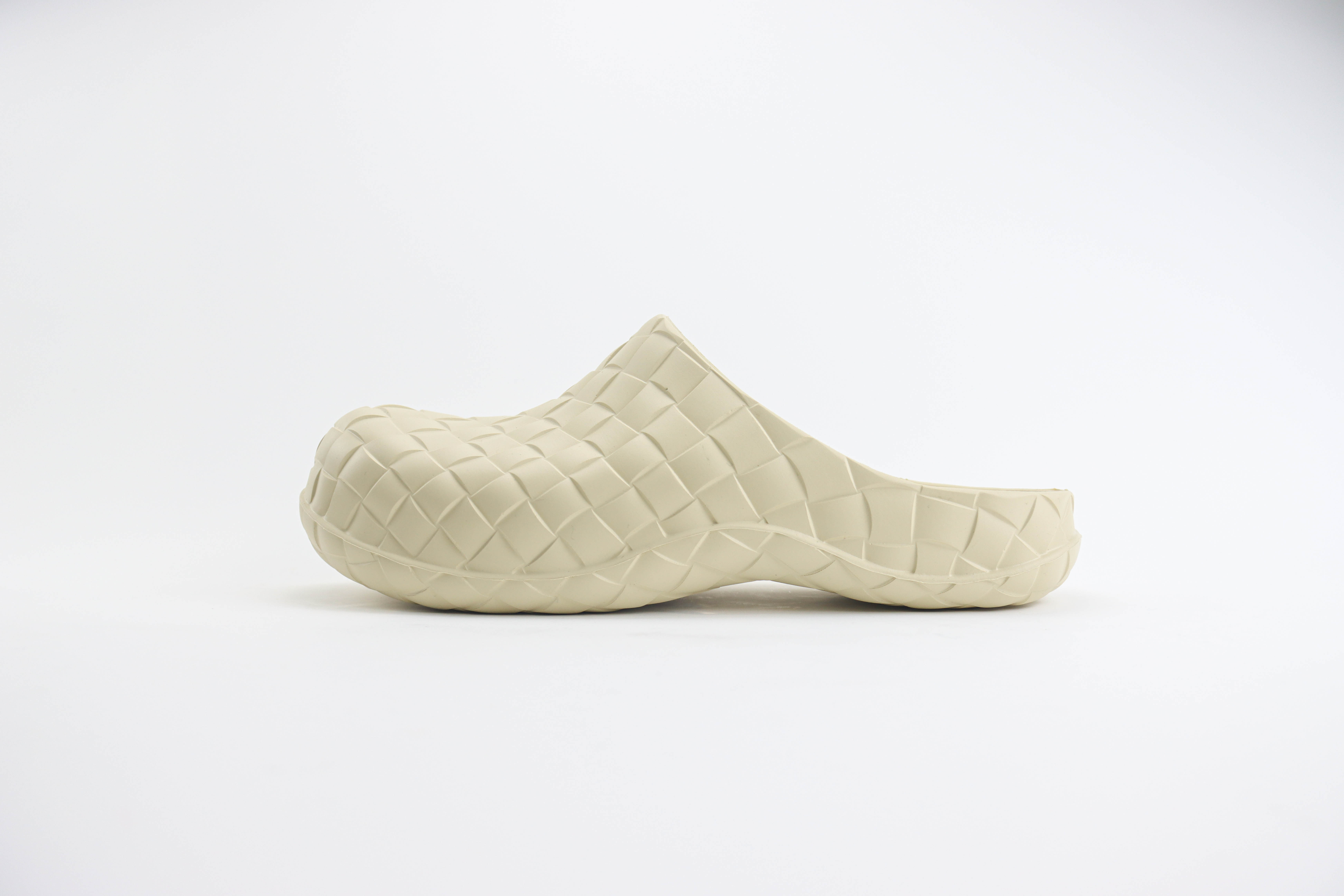 Bottega Veneta Beebee Garden Shoe in Beige