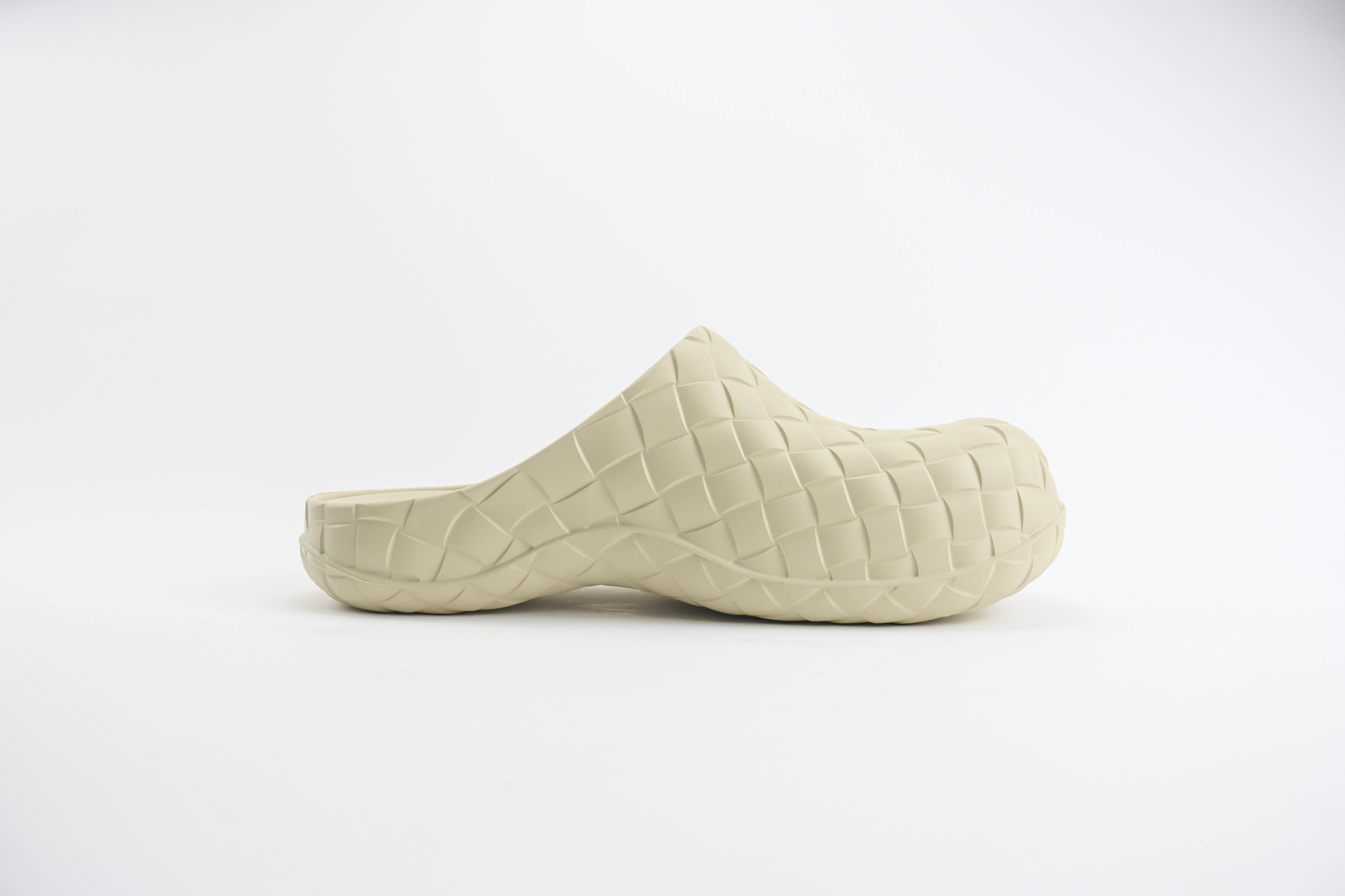 Bottega Veneta Beebee Garden Shoe in Beige