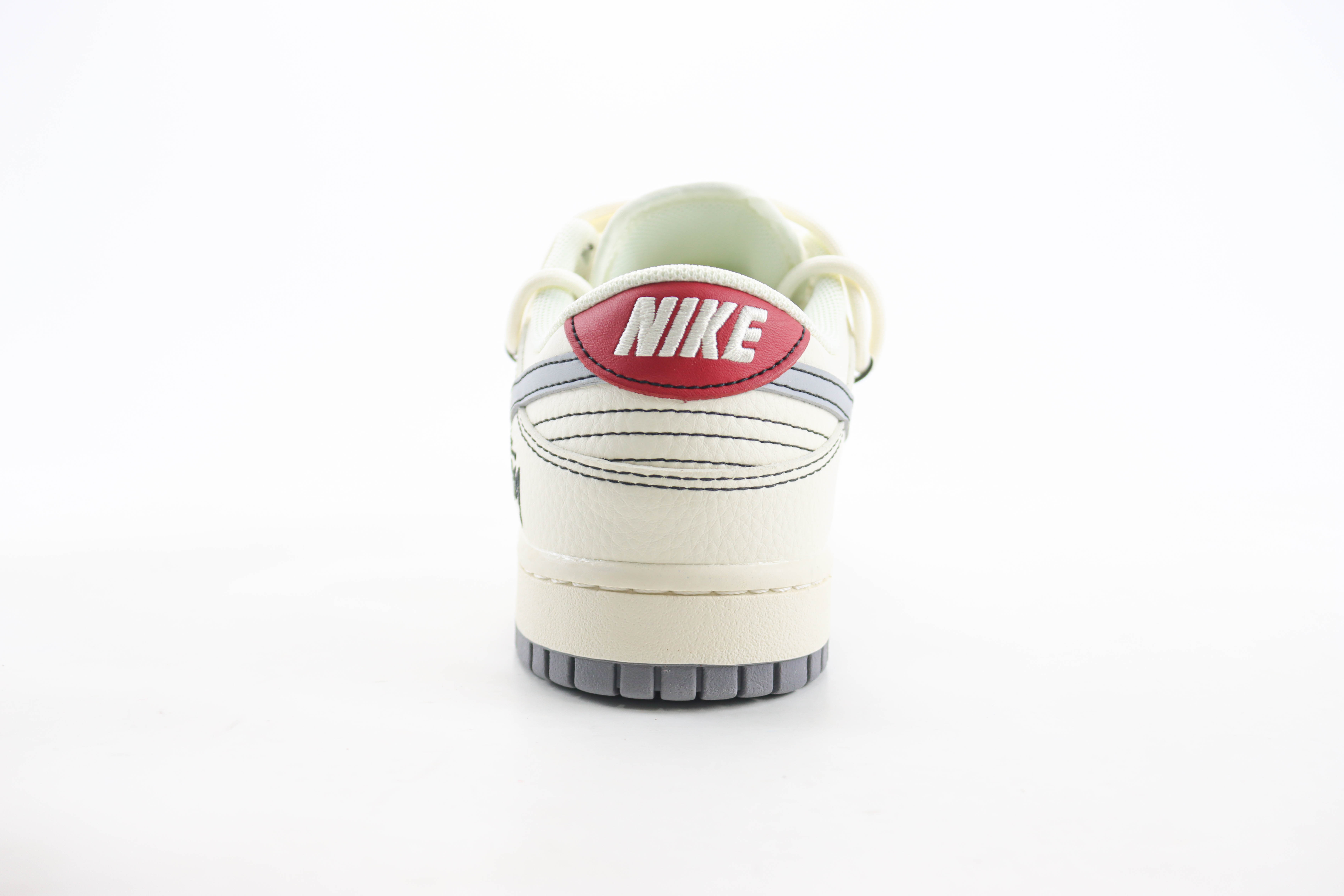 Nike Dunk Low x Stussy x Supreme 