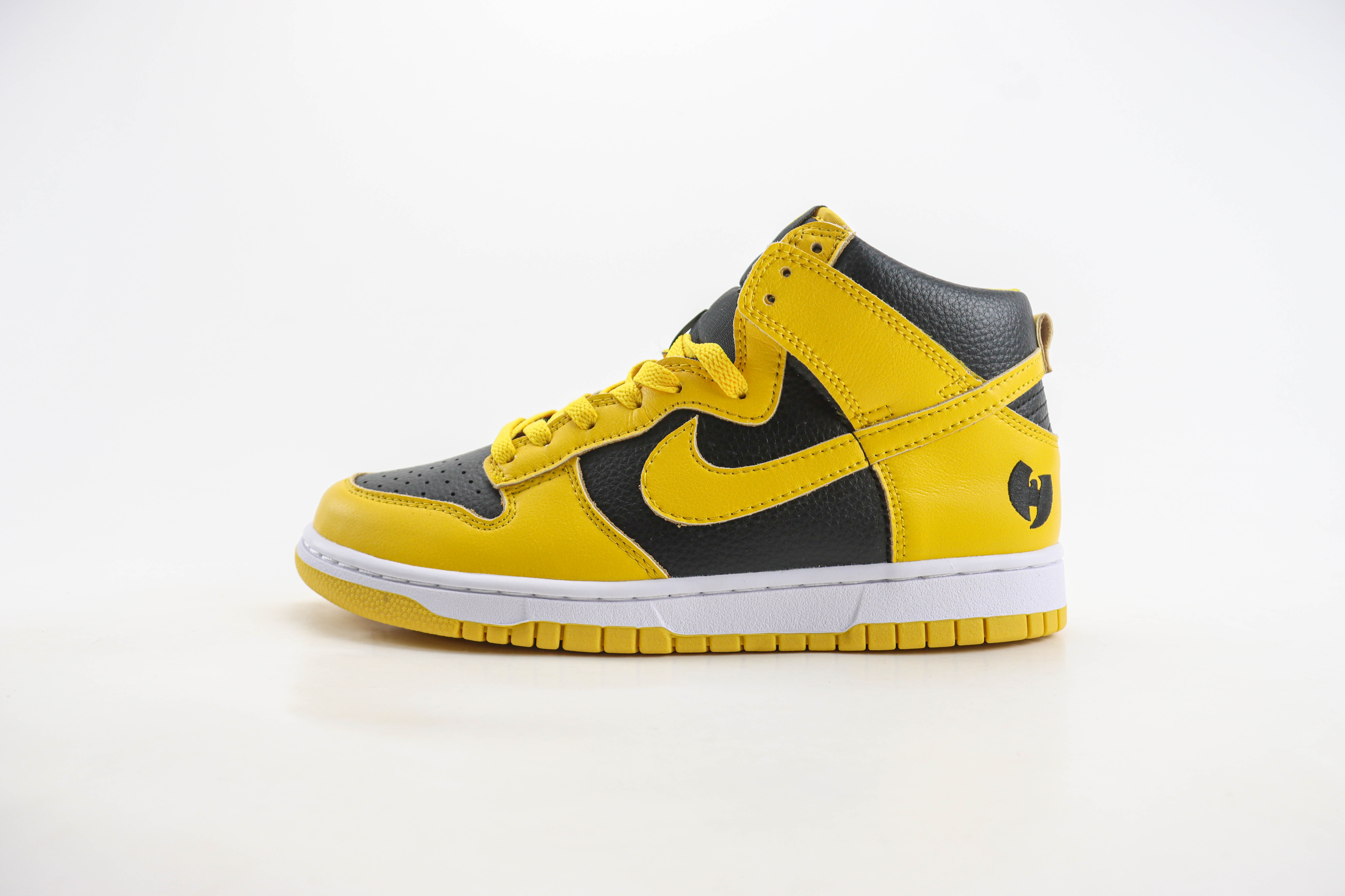 Nike Dunk High Wu-Tang Edition