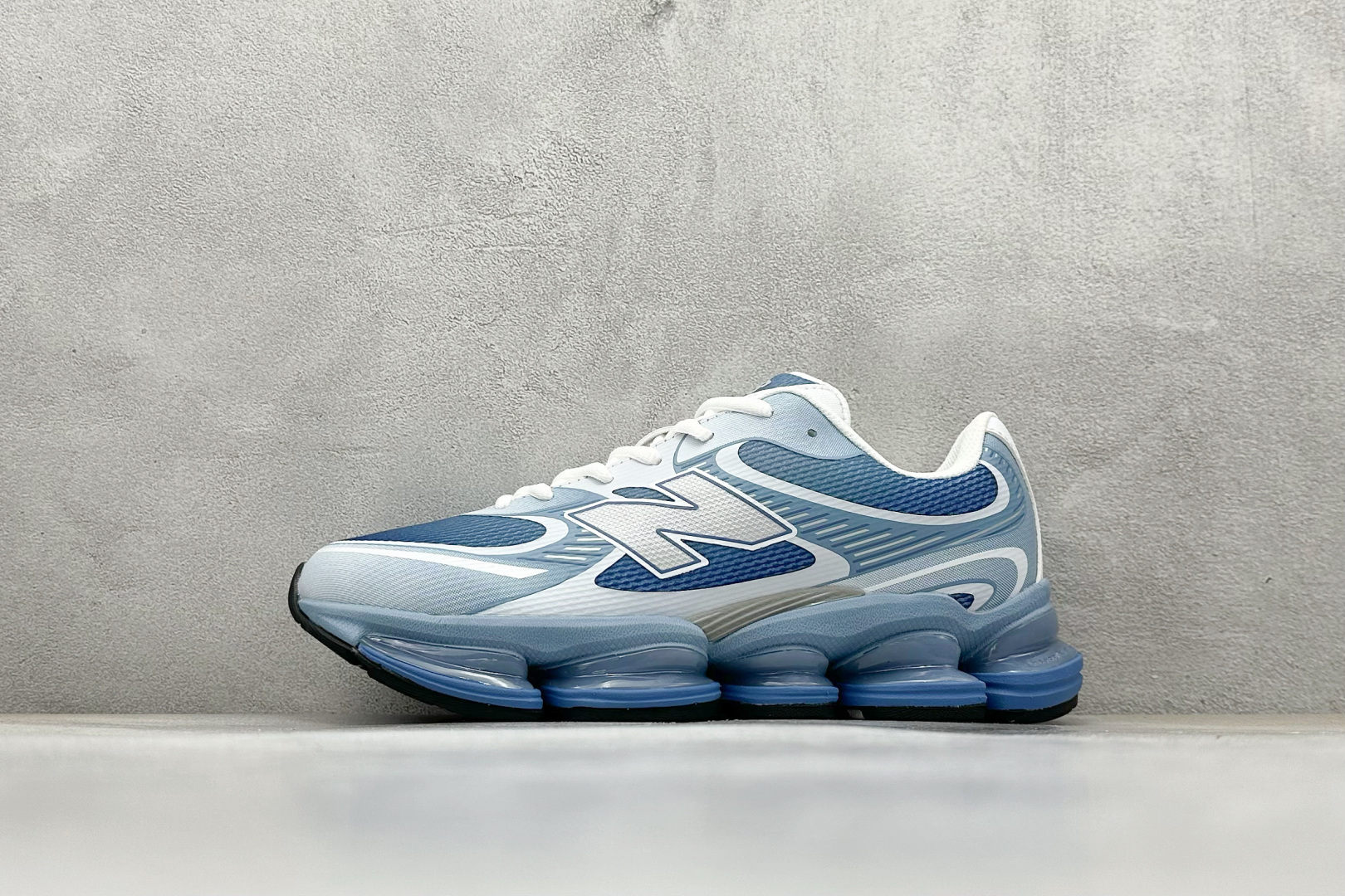 New Balance Abzorb 2000 in baby blue
