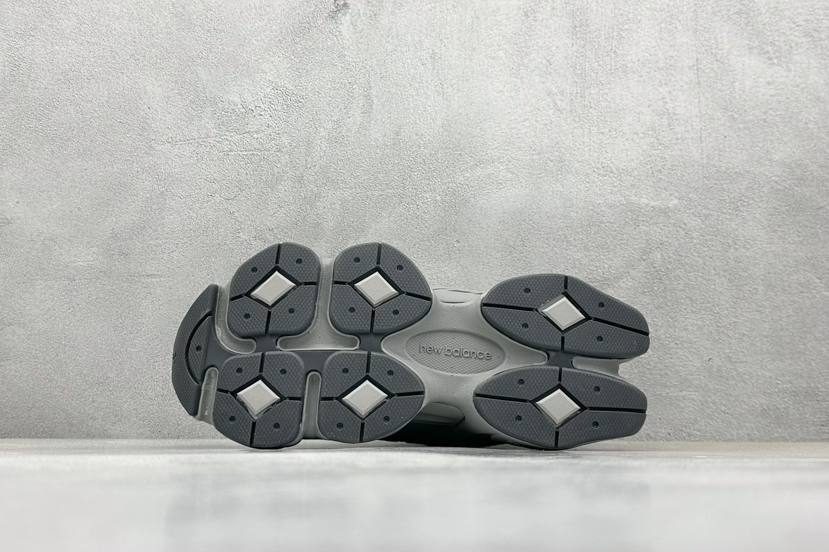 New Balance 9060 Shadow Grey 