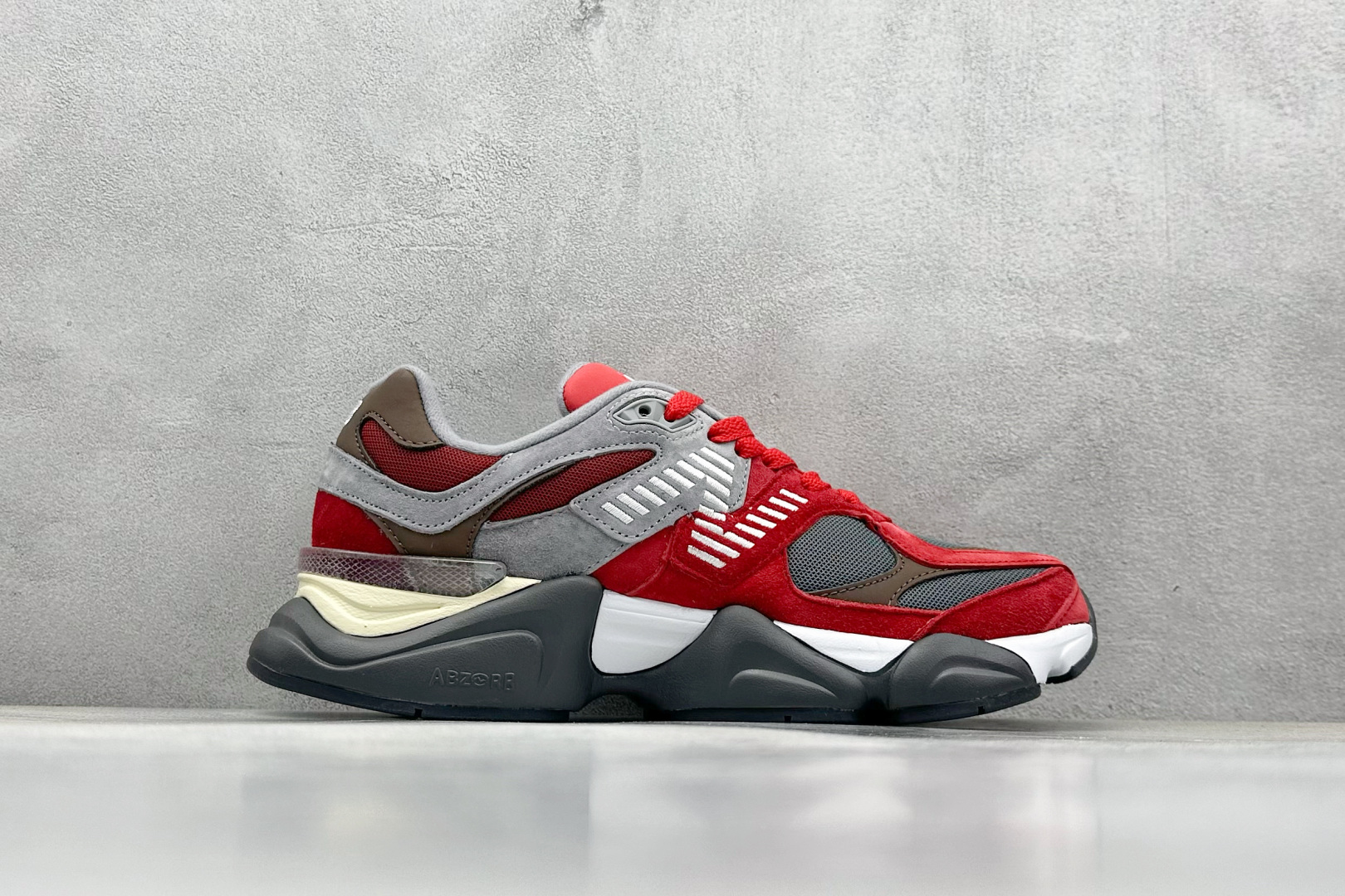 New Balance 9060 Rojo Zapatillas 