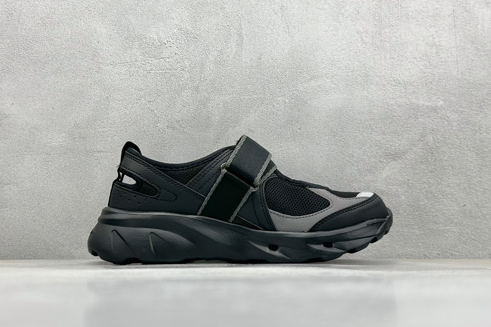 New Balance Breeze SD2202 Black