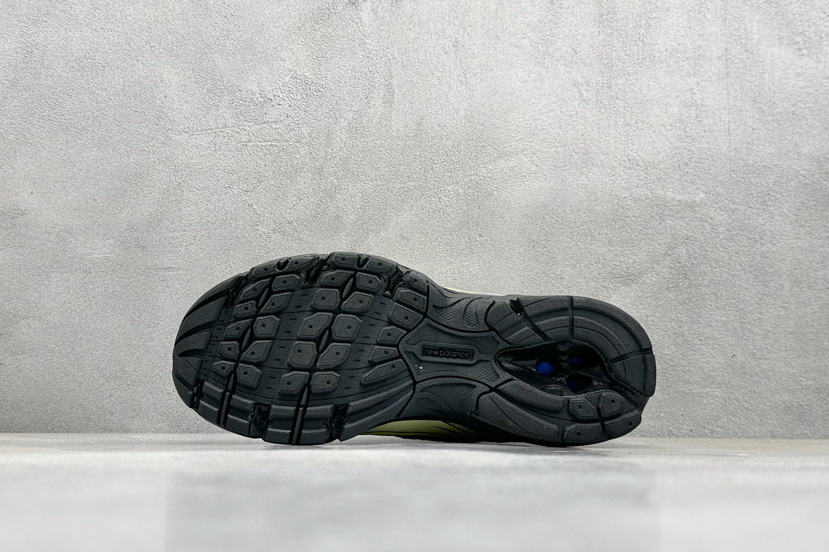 New Balance 740v2 'Phantom Firefly'