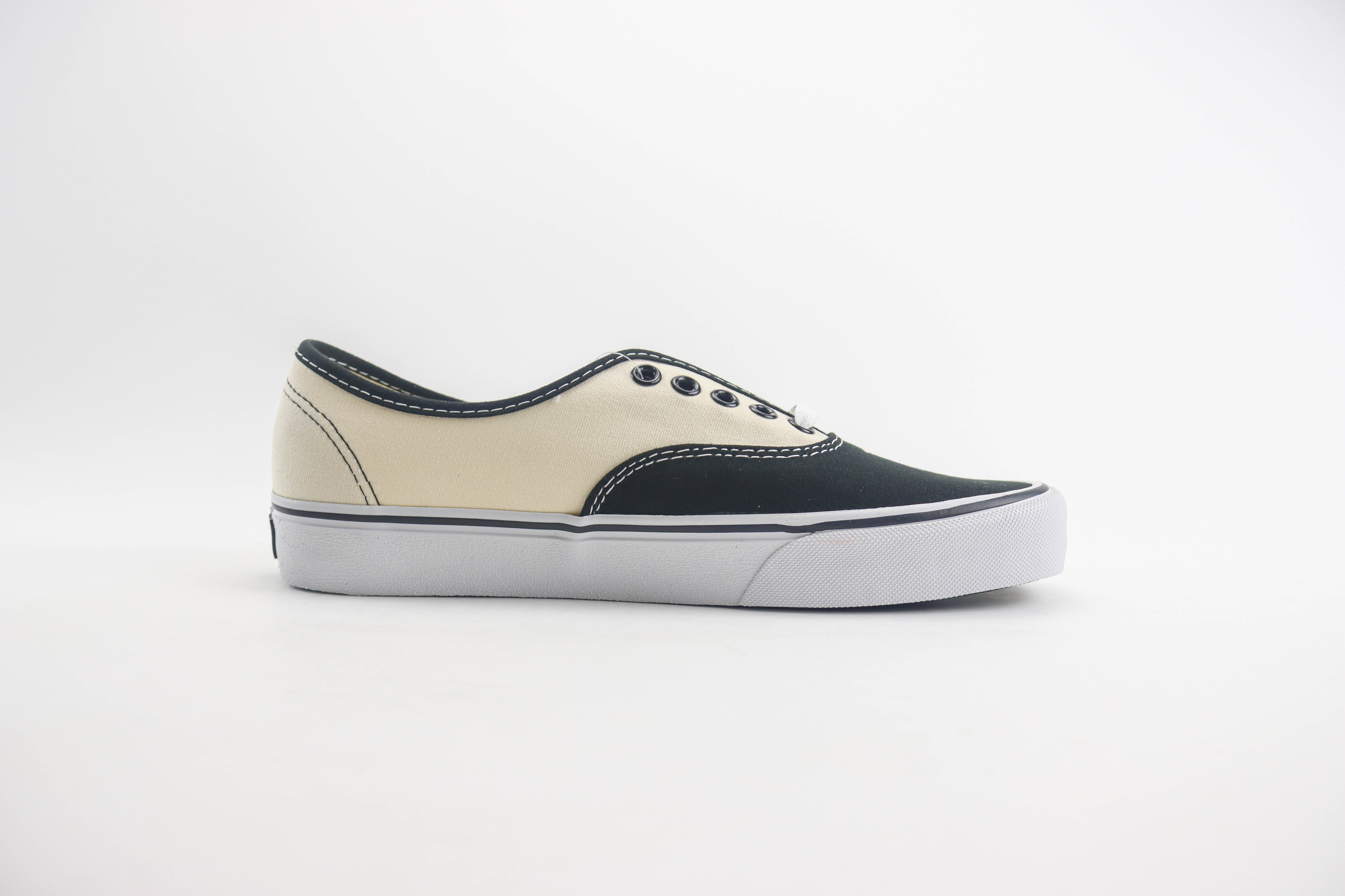 Vans Magpie Bird 'White/Black' sneakers