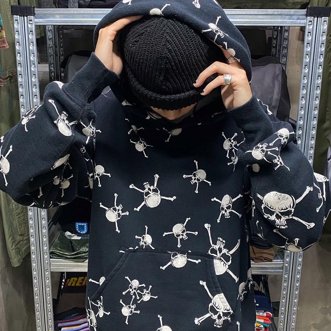 SAINT Mxxxxxx's skull Crewneck Hoodie 'Black'