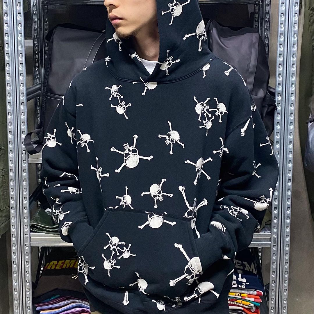 SAINT Mxxxxxx's skull Crewneck Hoodie 'Black'