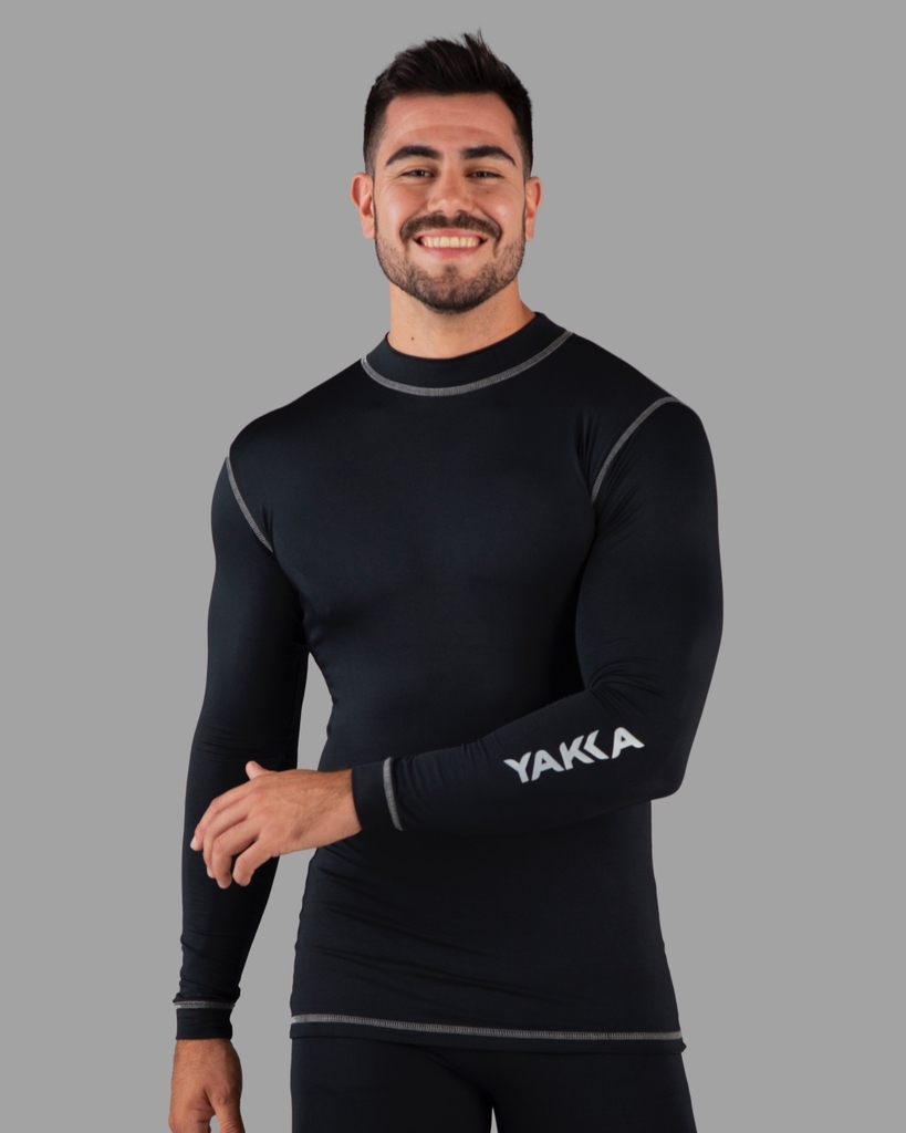 Remera Térmica Negro Kaoma Unisex YAKKA