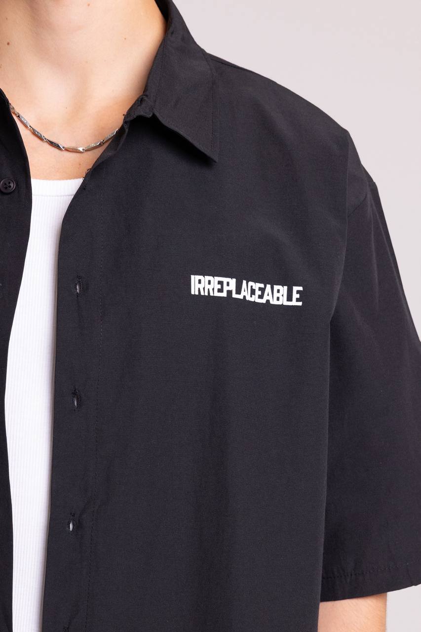 "Irreplaceable - black"
