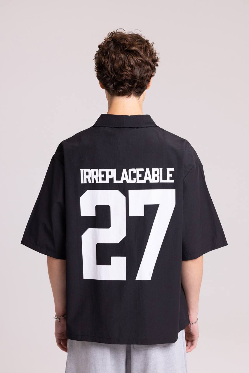 "Irreplaceable - black"