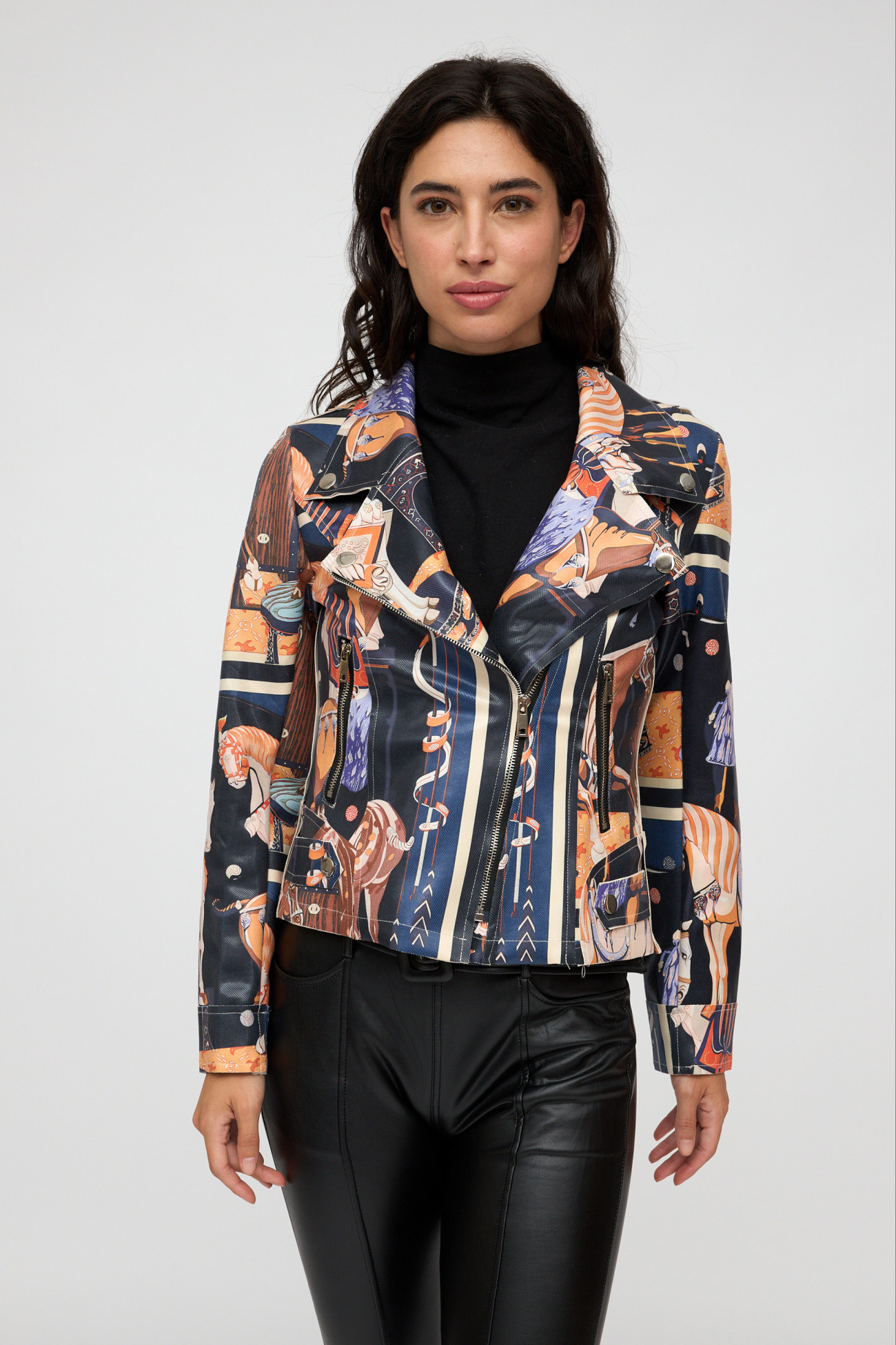 Chaqueta estampada de mujer