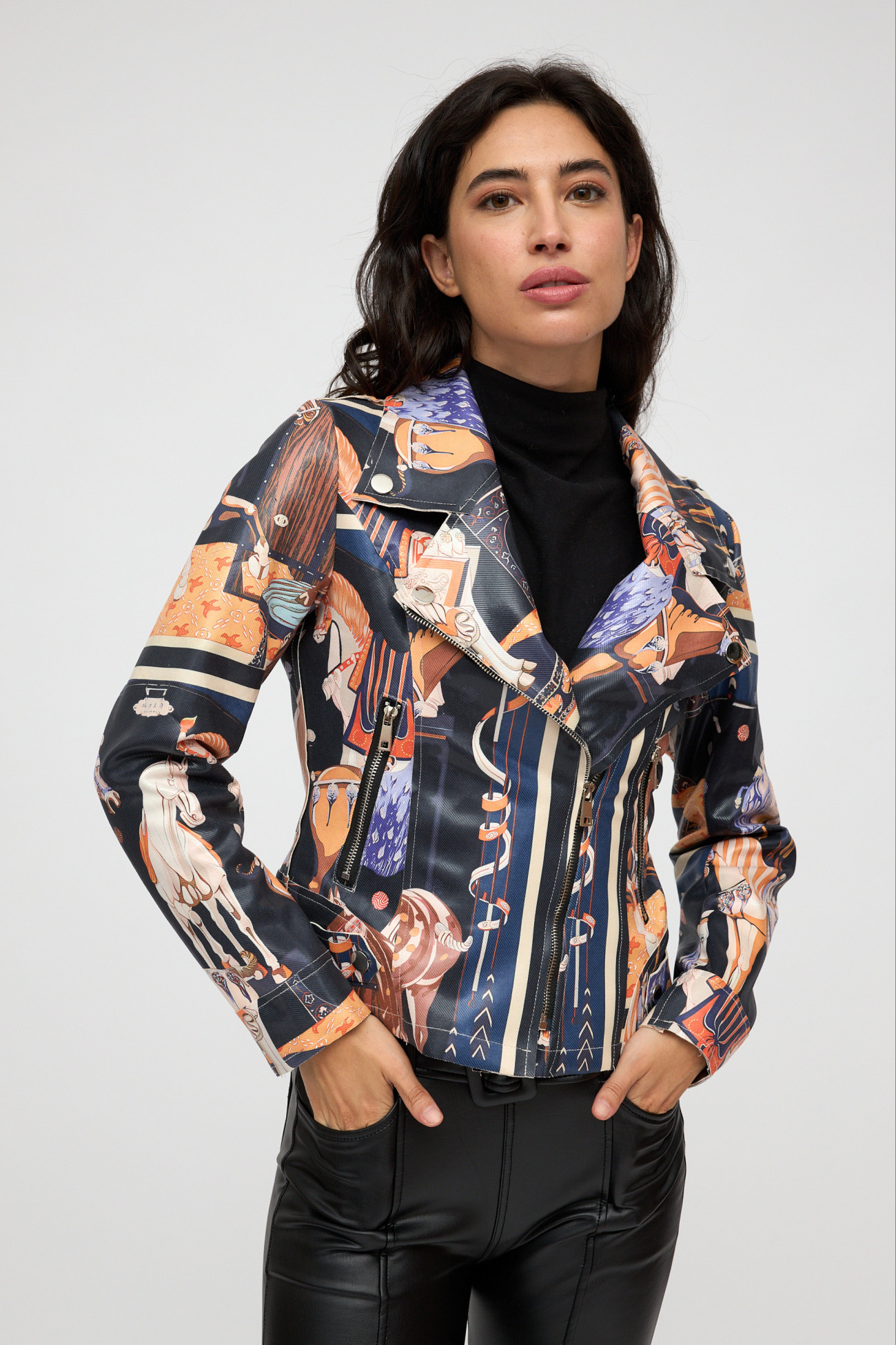 Chaqueta estampada de mujer