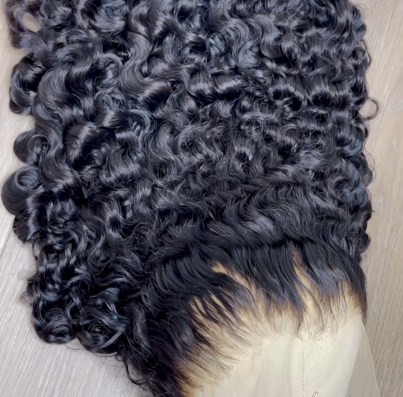 Burmese Curly Wig