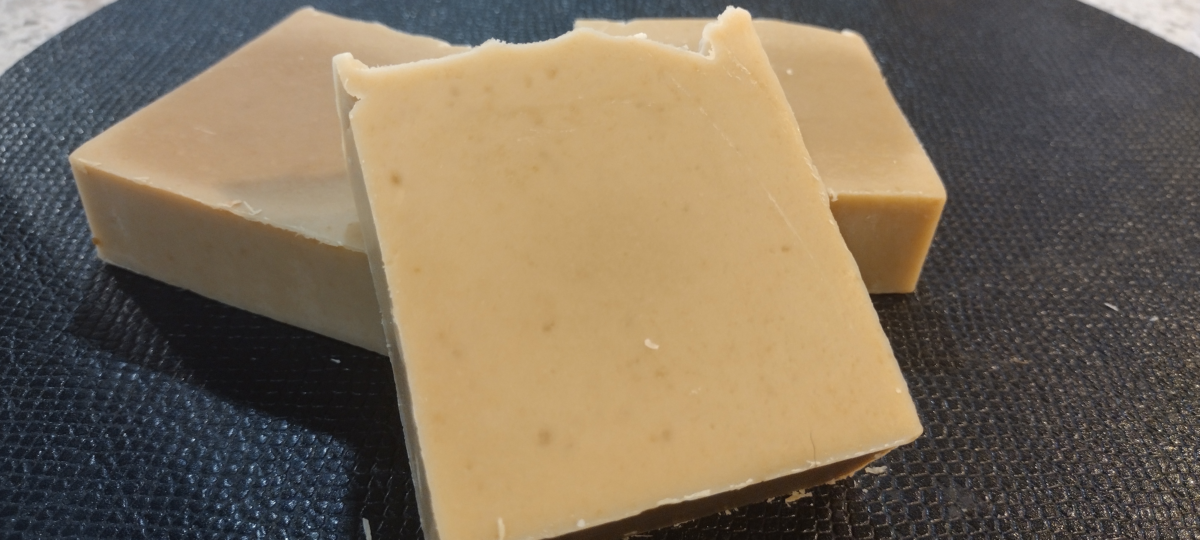 Raw Buttermilk & Honey Tallow Soap