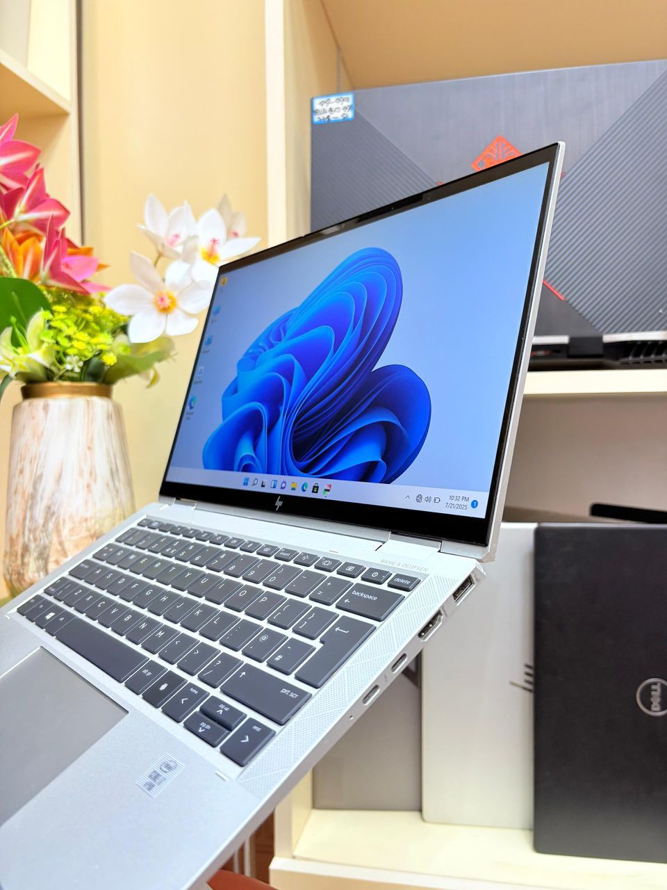 HP ELITEBOOK 1030 G7(CORE i7 10TH GEN)