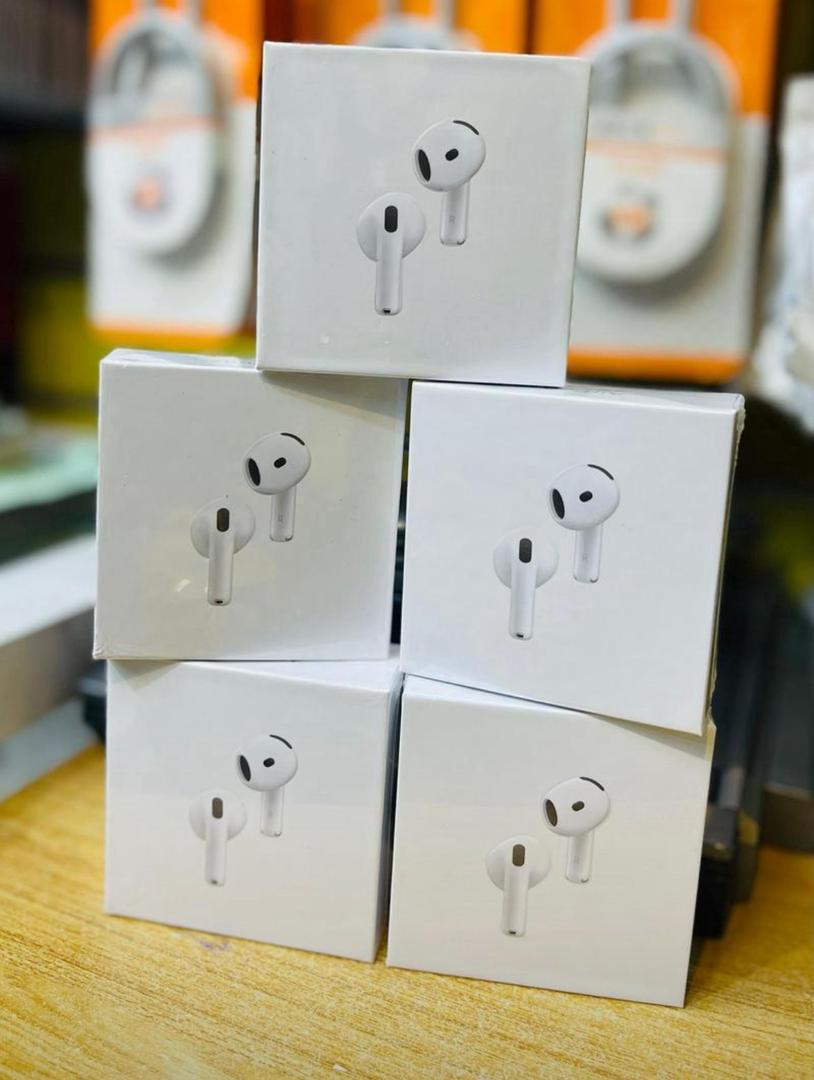 Apple Airpods - Original Wireless Earbuds