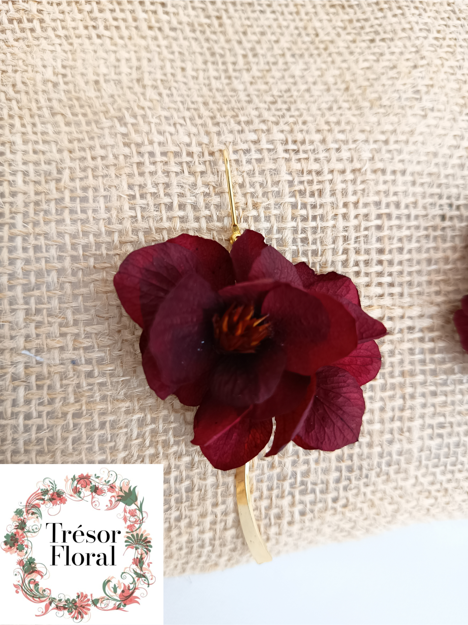 Boucles d 'oreilles bordeaux