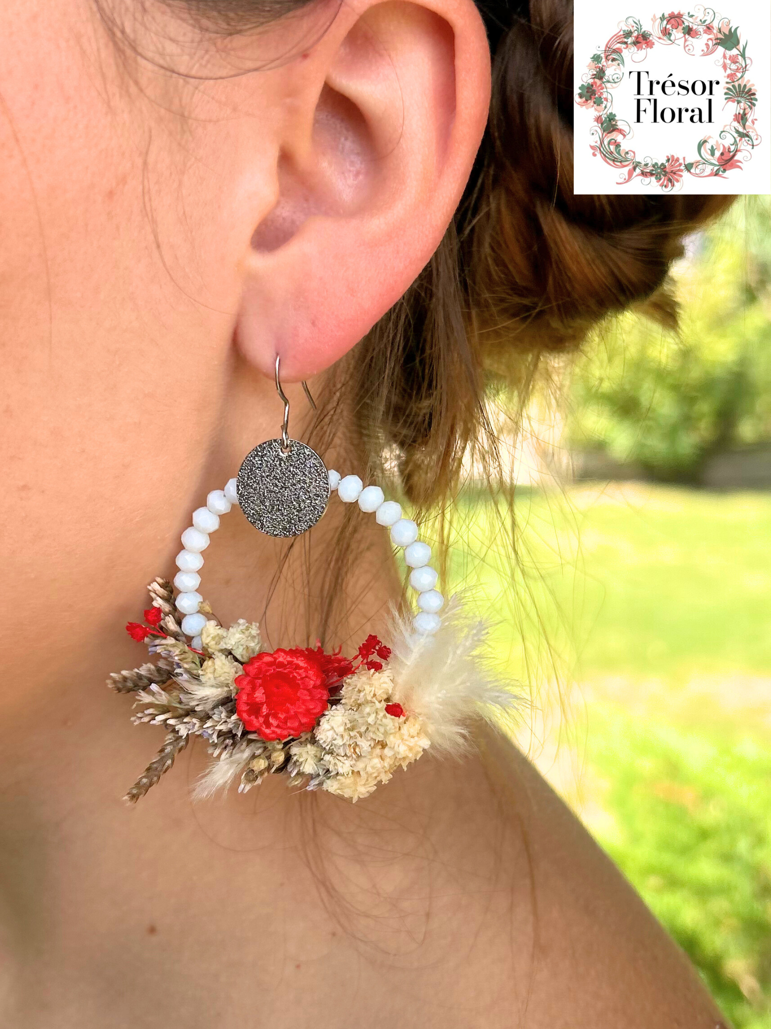 Boucle d’oreille florale perle de boheme