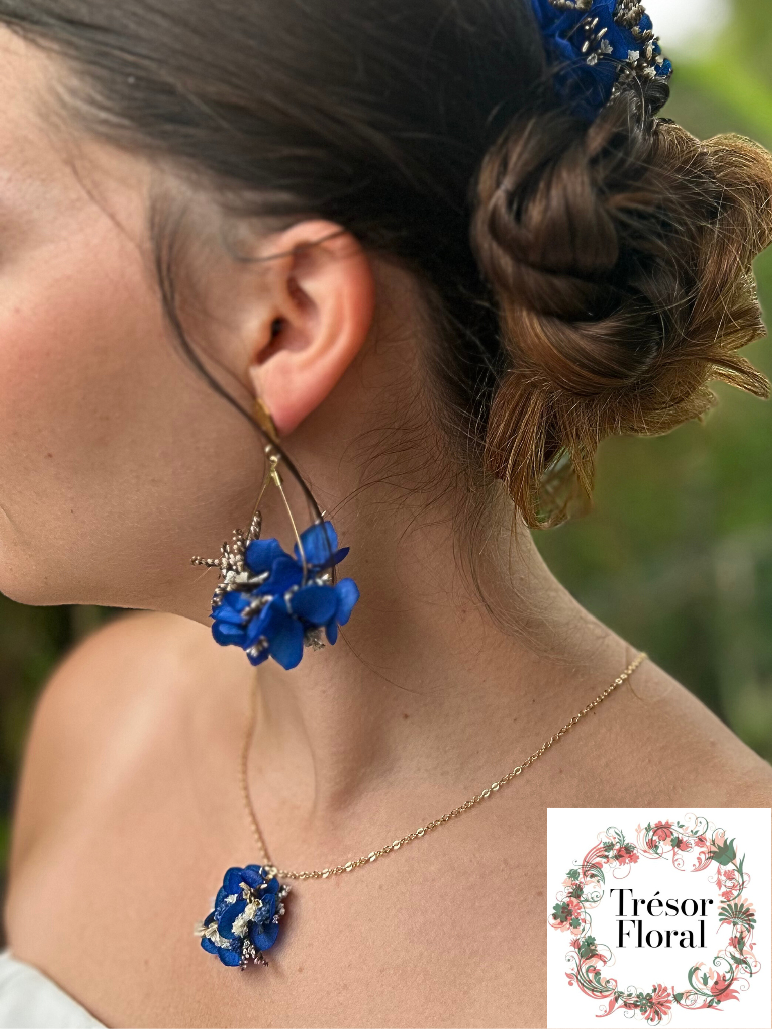 Collier collection Bleu Royal
